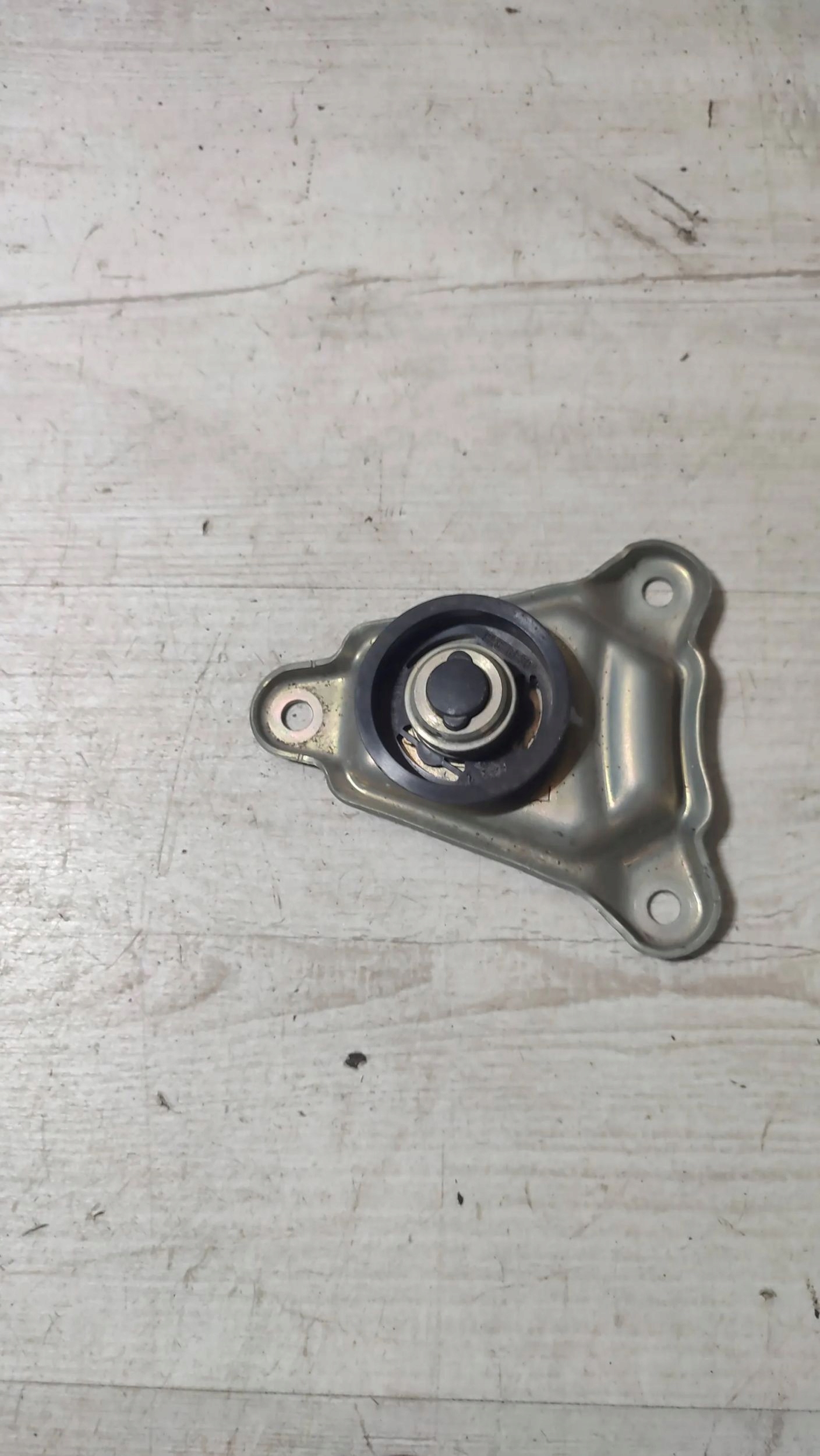 BMW 3 F30 F35 F31 2017 Support plaque