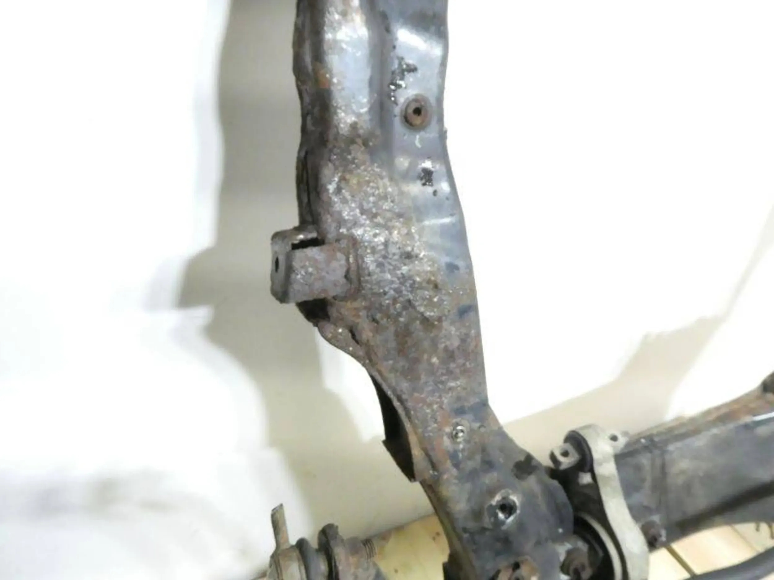 ALFA ROMEO BRERA SANKI WOZEK PRZOD KOLSYKA Producent części Alfa Romeo OE