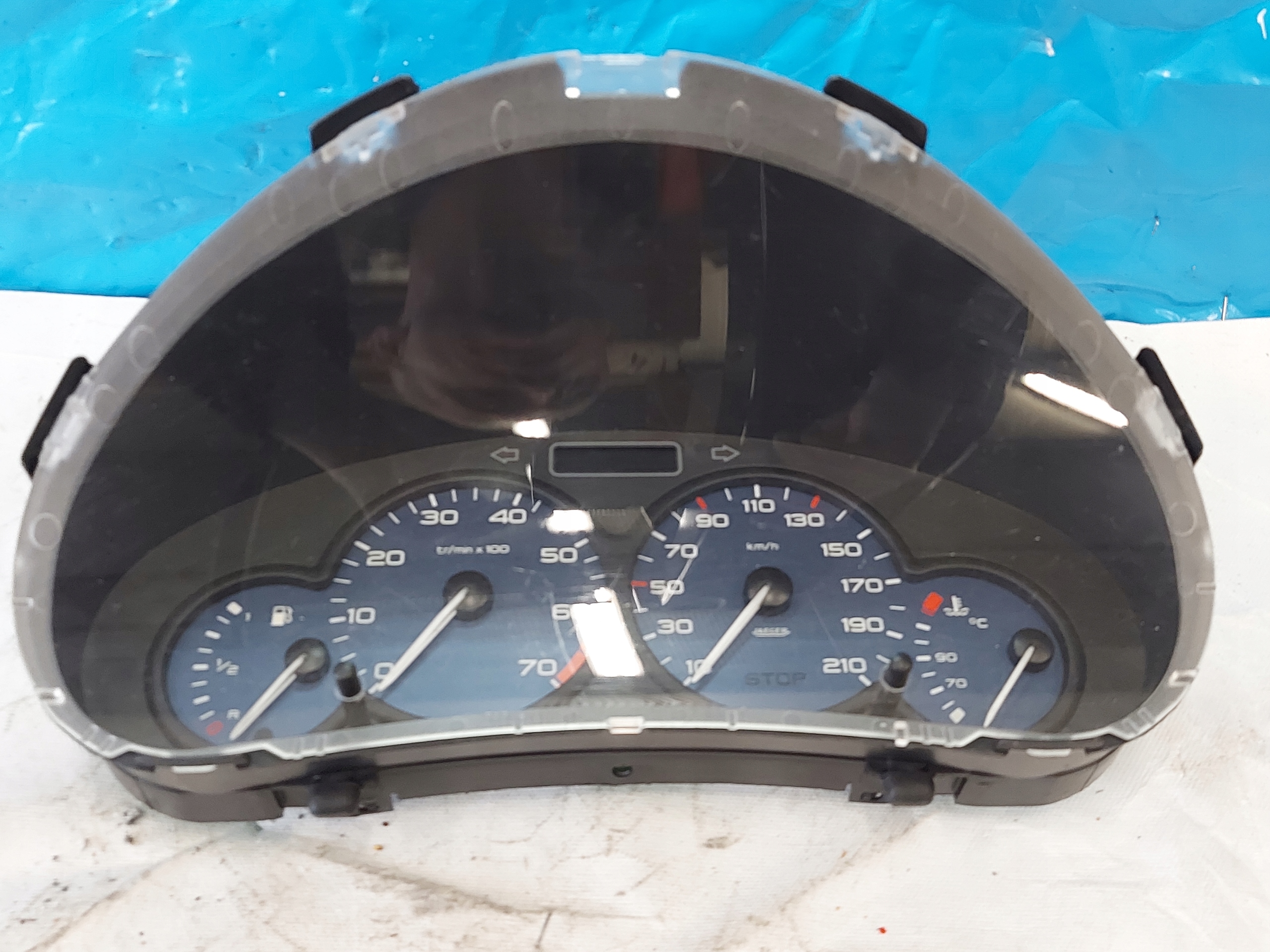 dials clock BERLINGO and 1.6 16V 9656801580