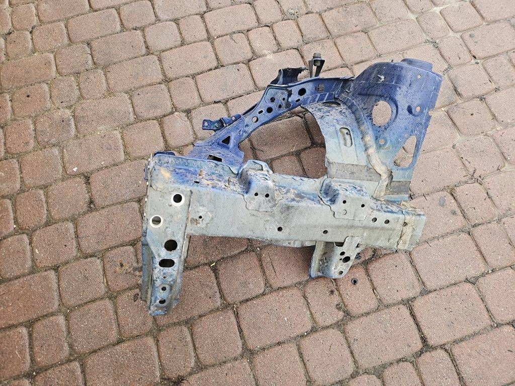 quarter front front right fartuch podloznica placement Opel Astra K