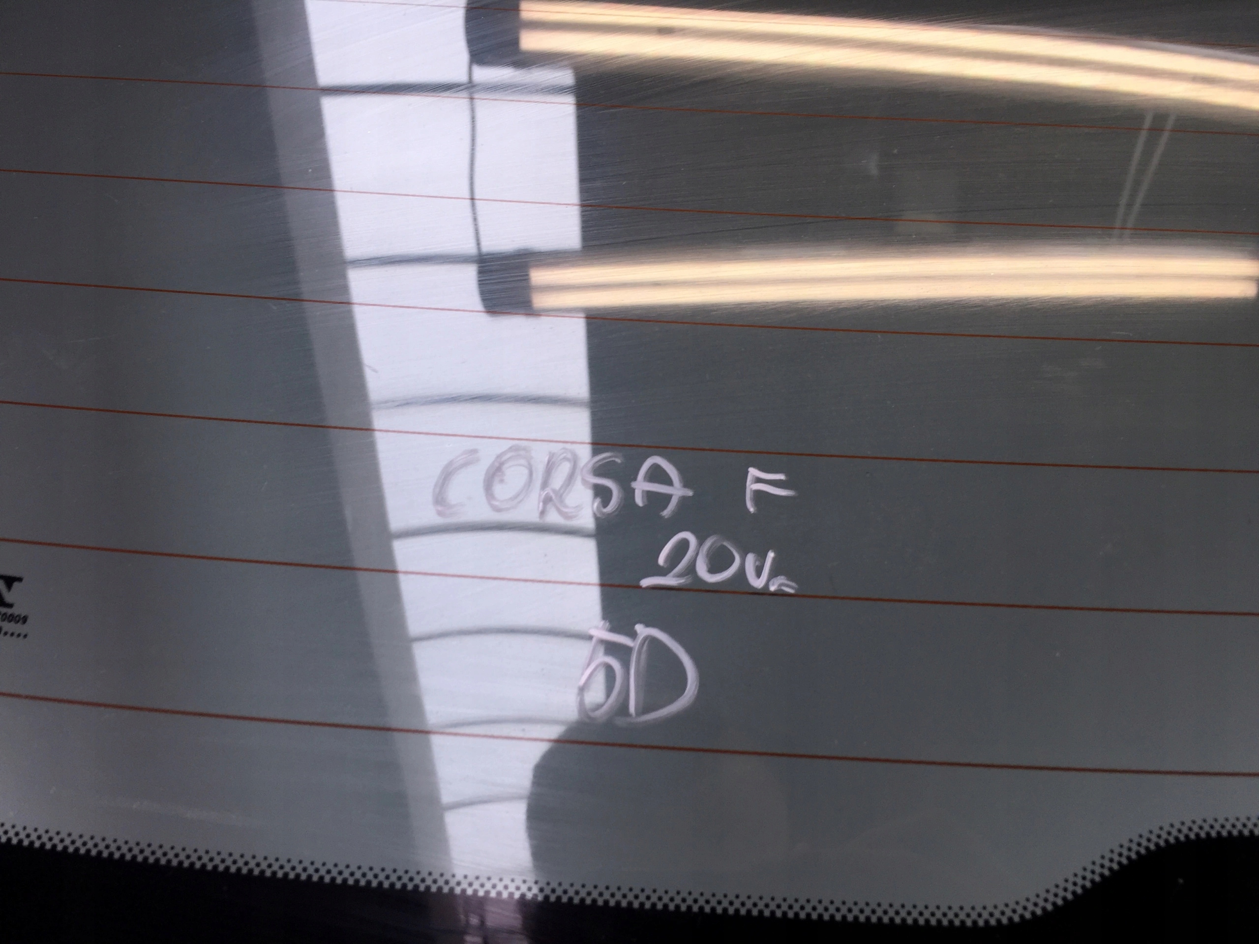 OPEL CORSA F 2020 KLAPA BAGAŻNIKA TYŁ TYLNA Numery katalogowe zamienników KLAPA