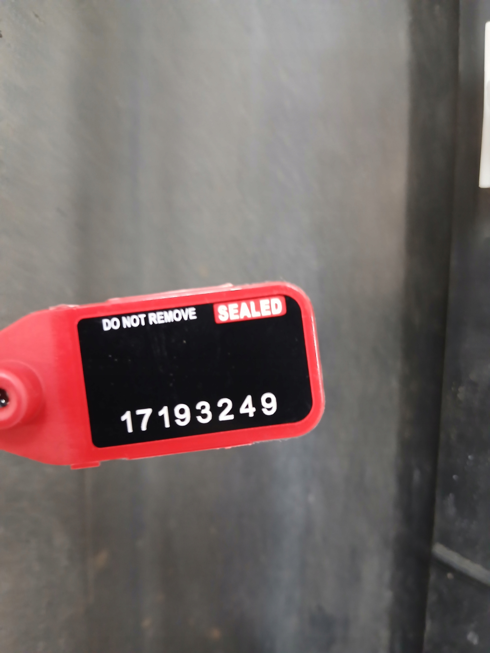 moulding threshold right BMW E90 LIFT TITANSILBER 354/7