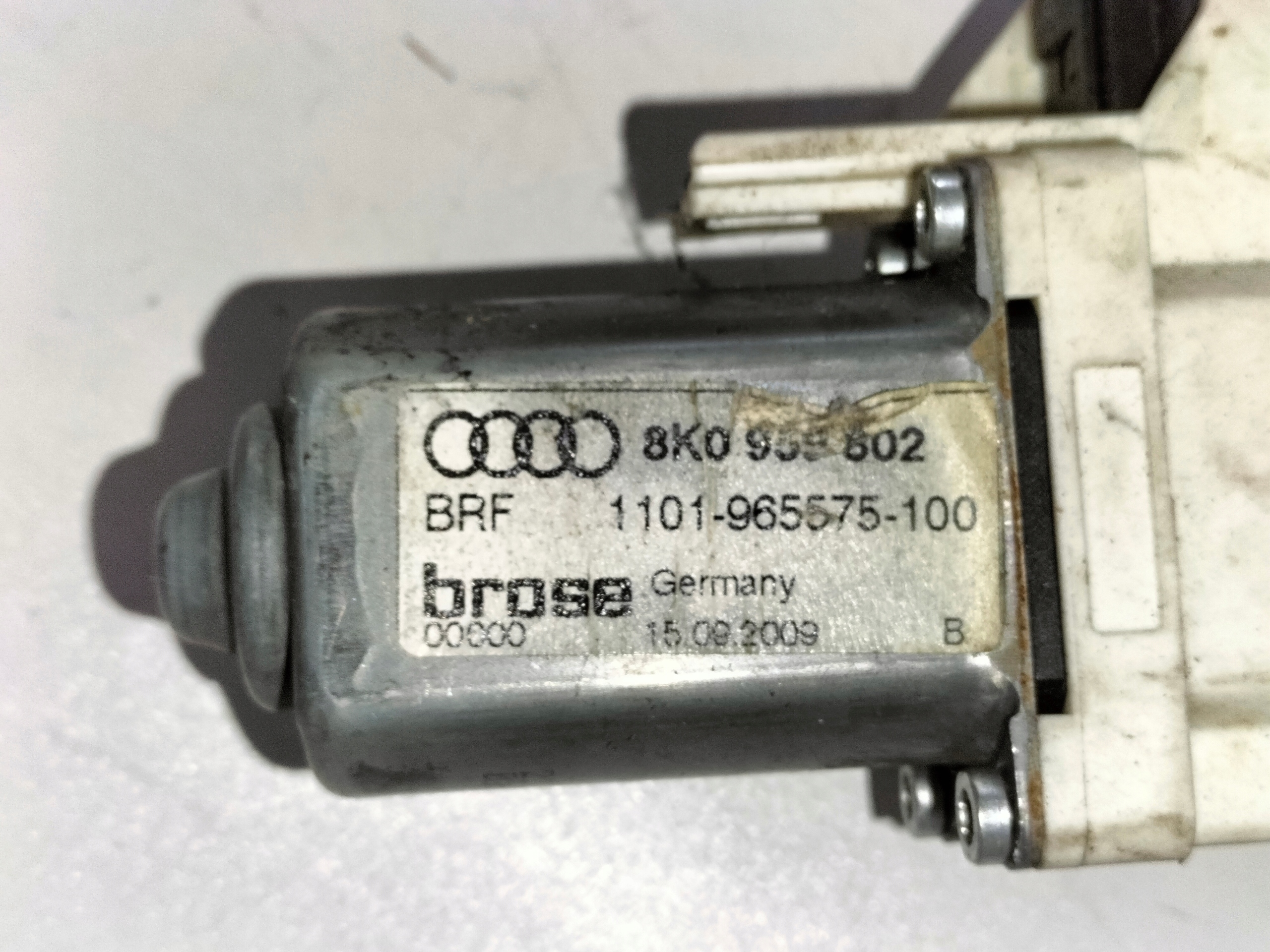 FENSTERHEBERMOTOR HINTEN HECK LINKS AUDI A5 8T 07