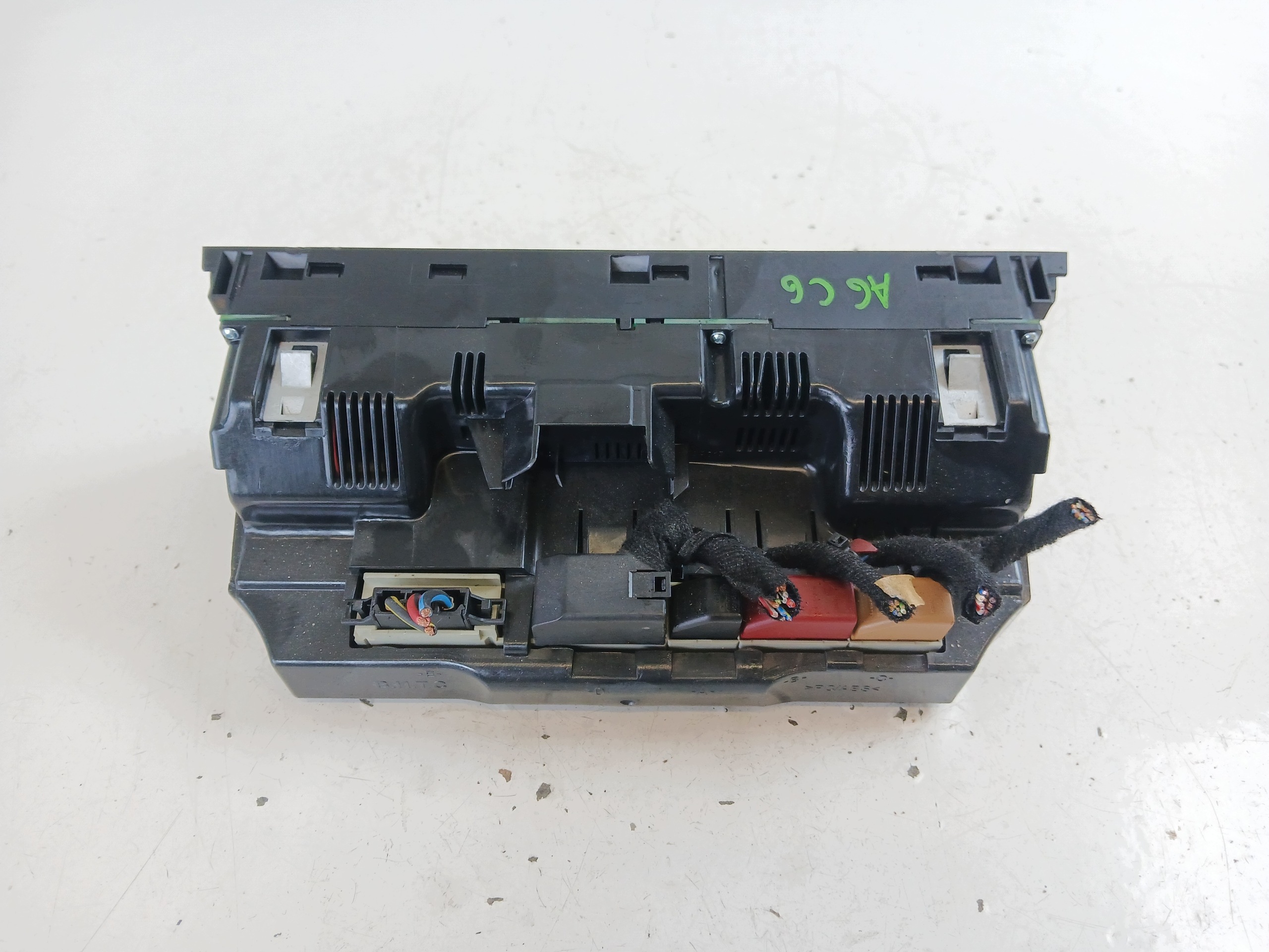 AUDI A6 C6 Unite commande clima Bouches buses 4F1820043AA