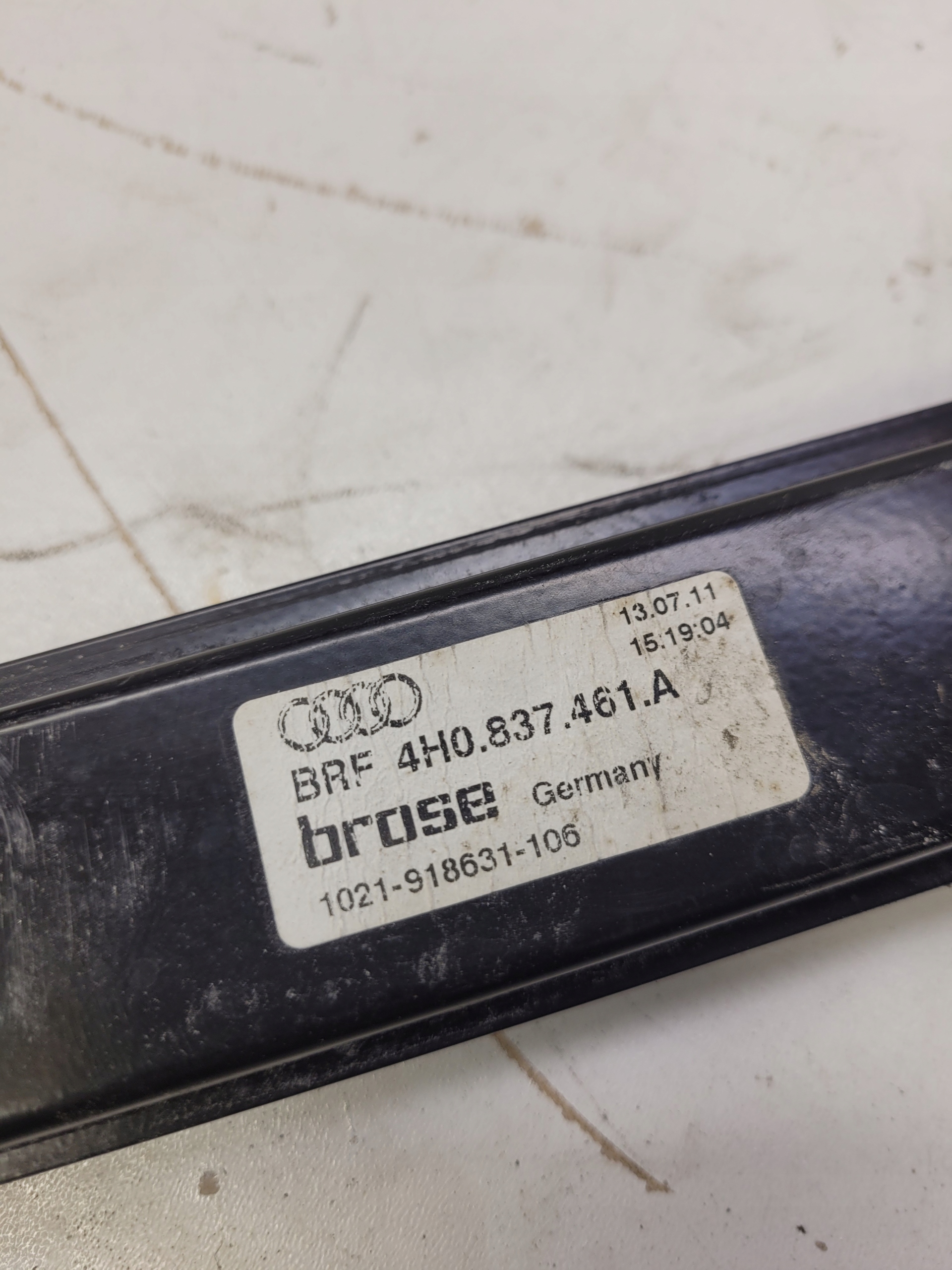 mechanism windows right front AUDI A8 D4 4H0837461B