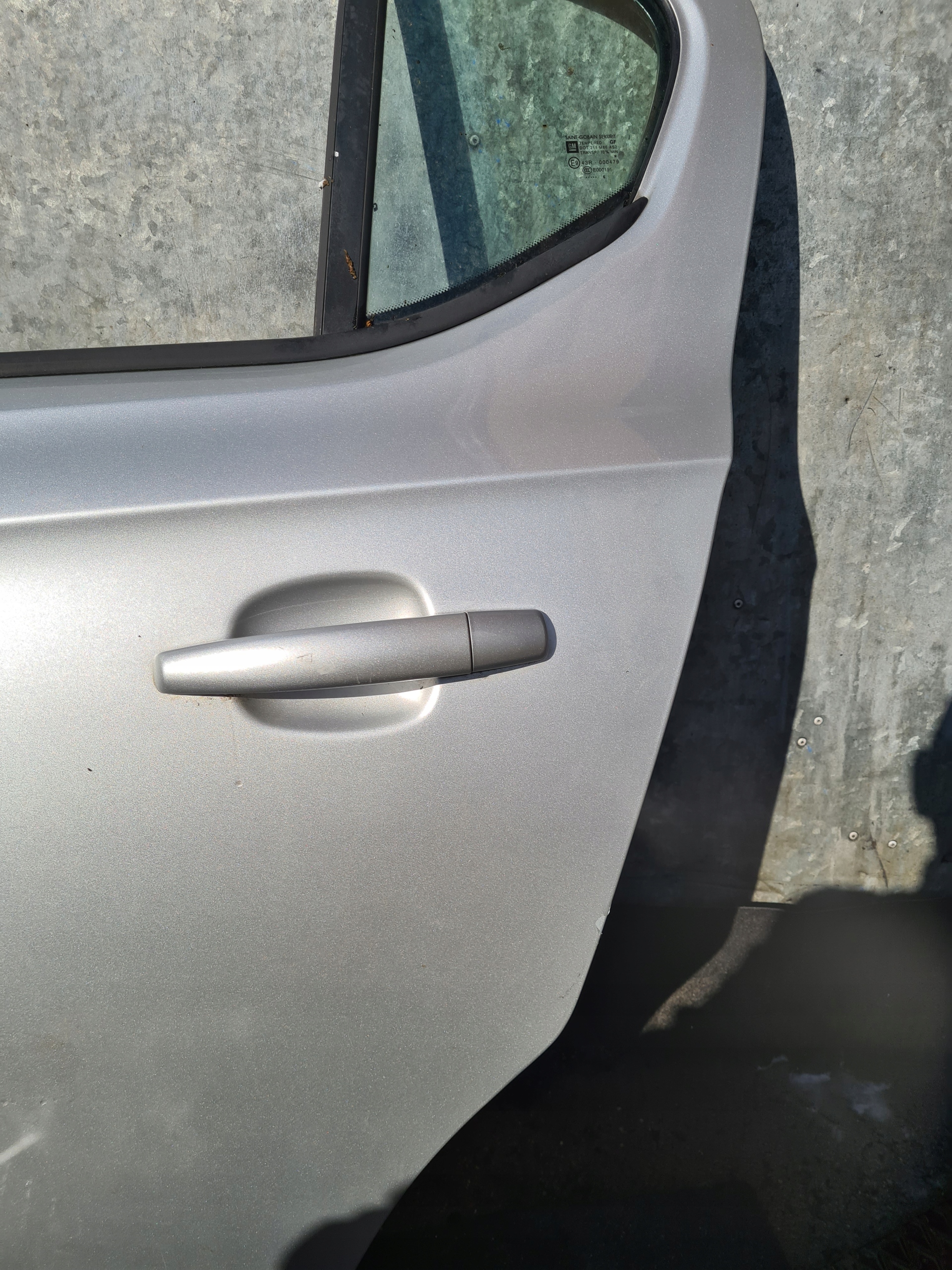 OPEL CORSA E 5D door left rear. left rear part Z176 silver