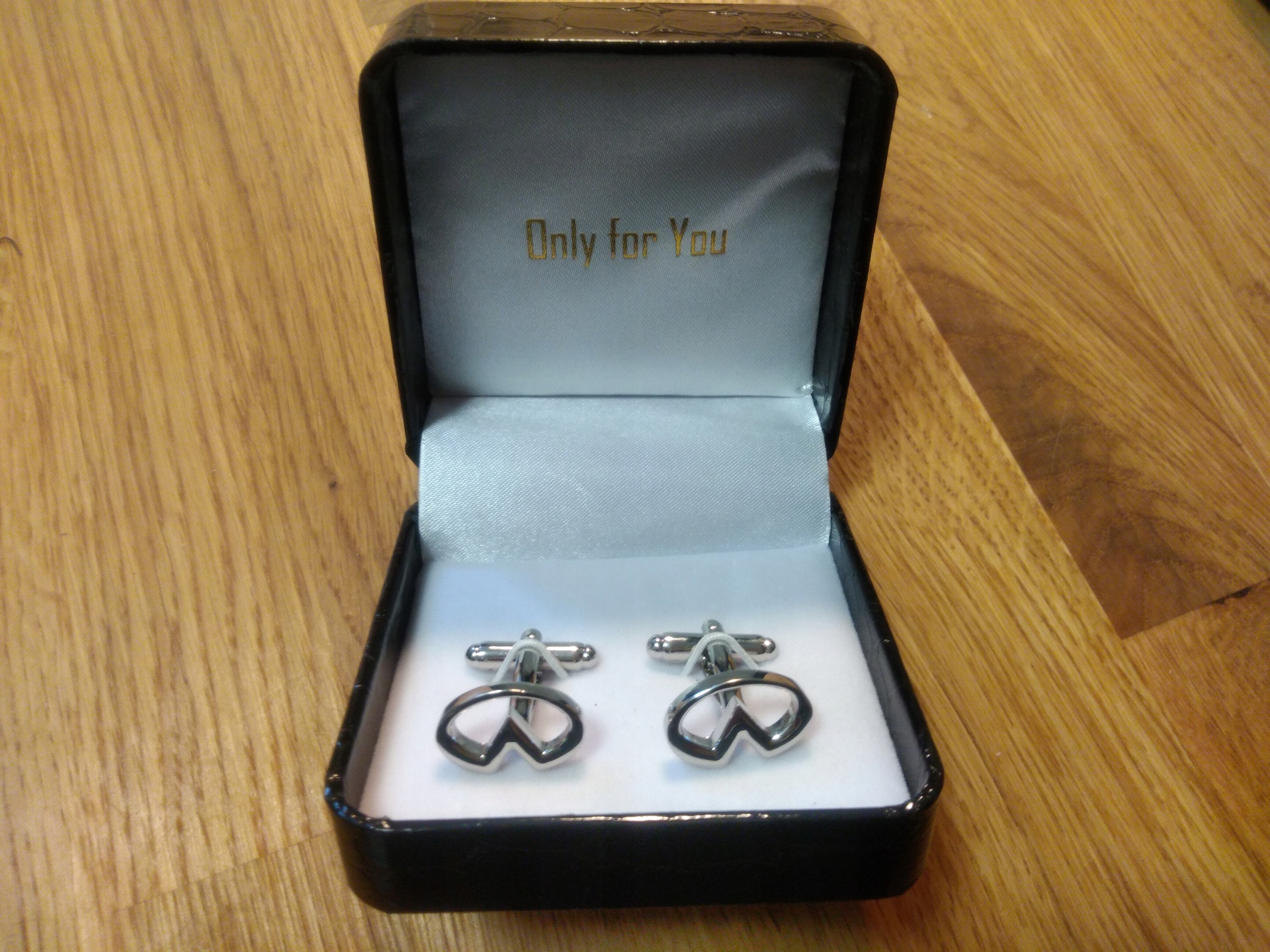 Exciting manžetové knoflíčky košile Exc Infiniti v Pouzdro ideální jako dárek