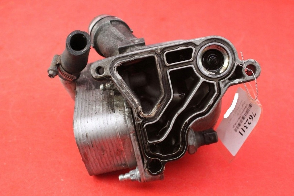 Gehäuse filter oil 7516383 BMW E90 E91 2.5 und 218 KM 04-10