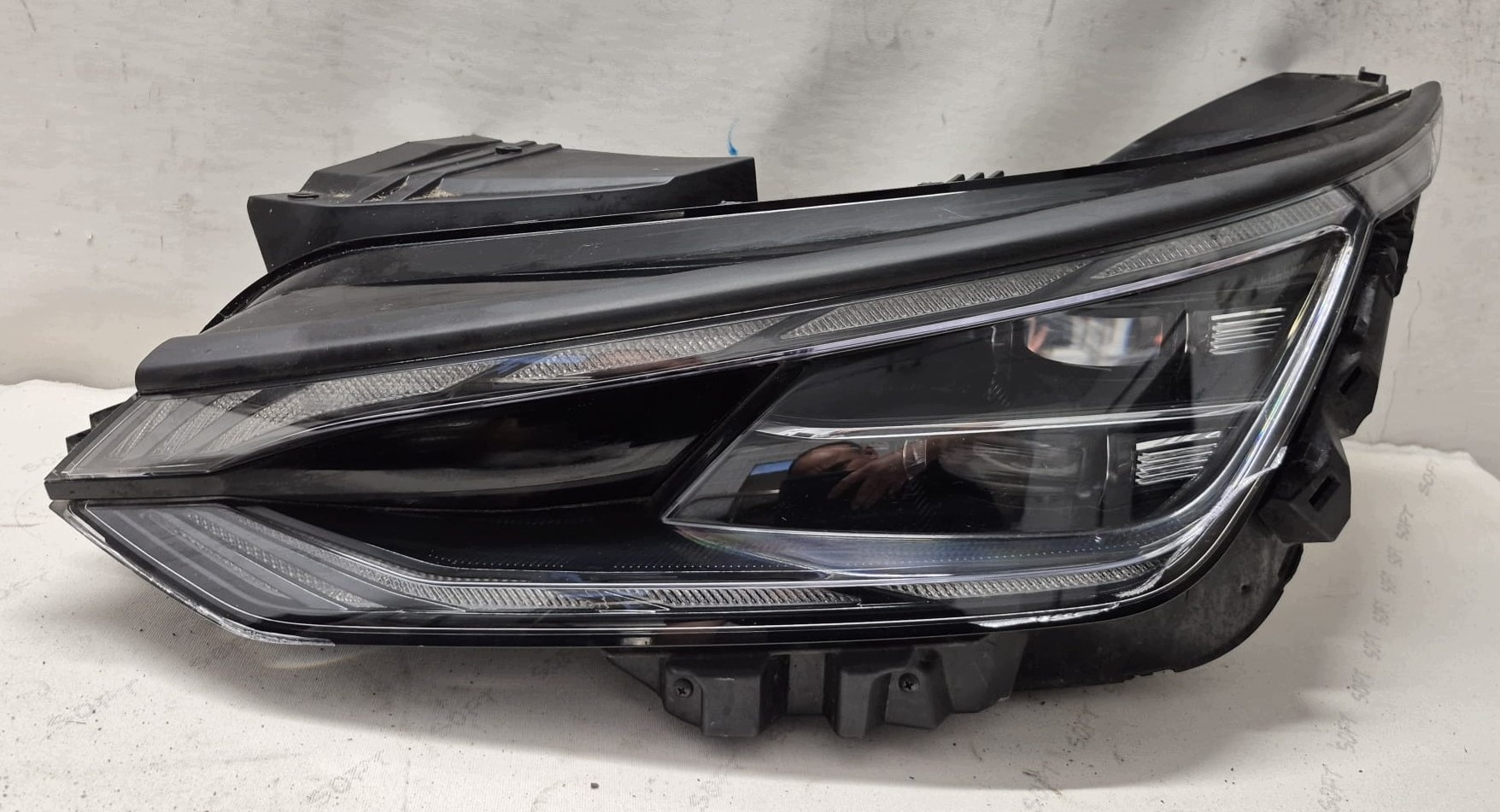 KIA EV6 EV-6 21- light left front front FULL LED 92101-CV1