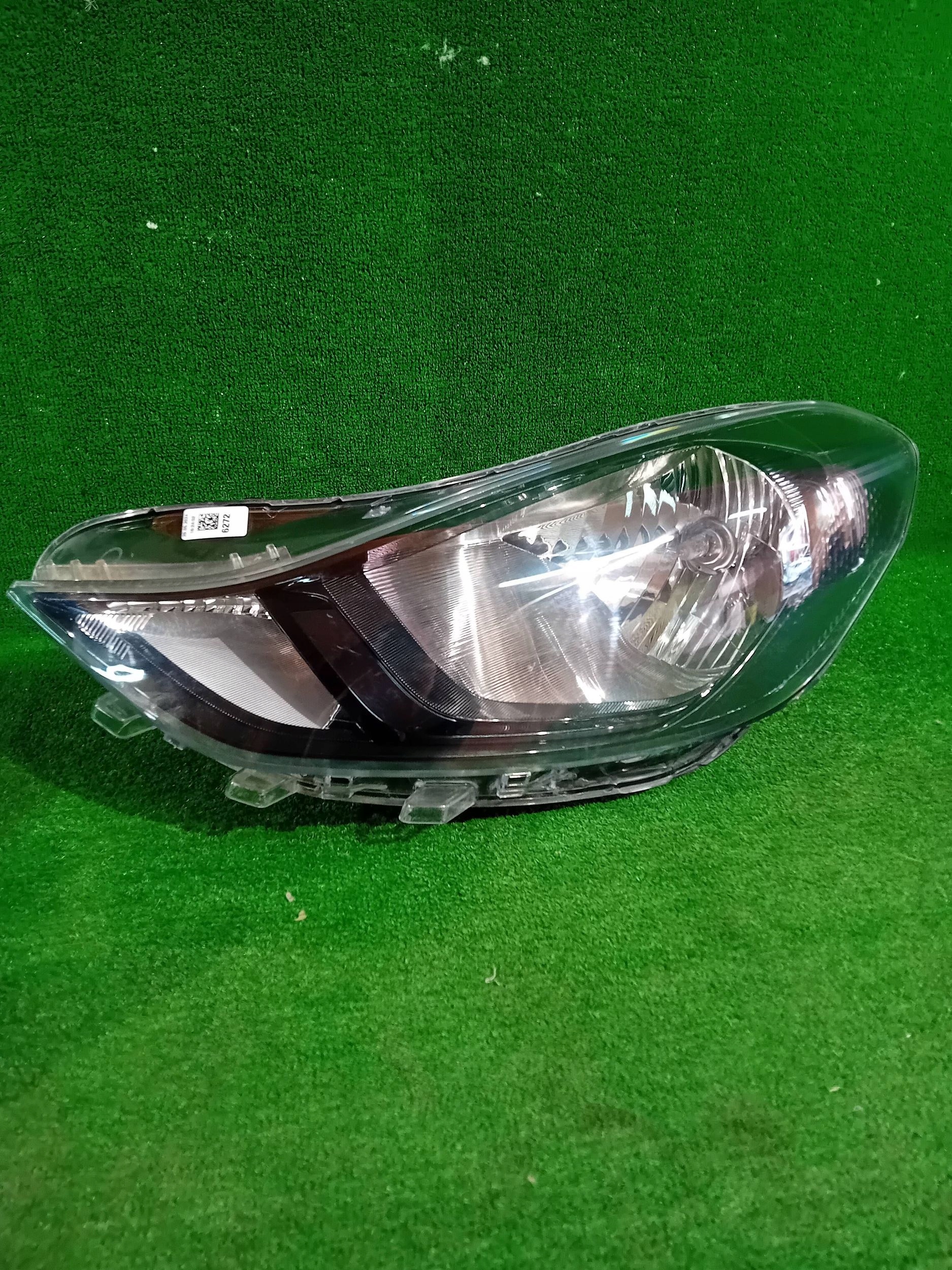 REFLEKTOR left front HYUNDAI I10 III ZWYKLA 20- NR.763
