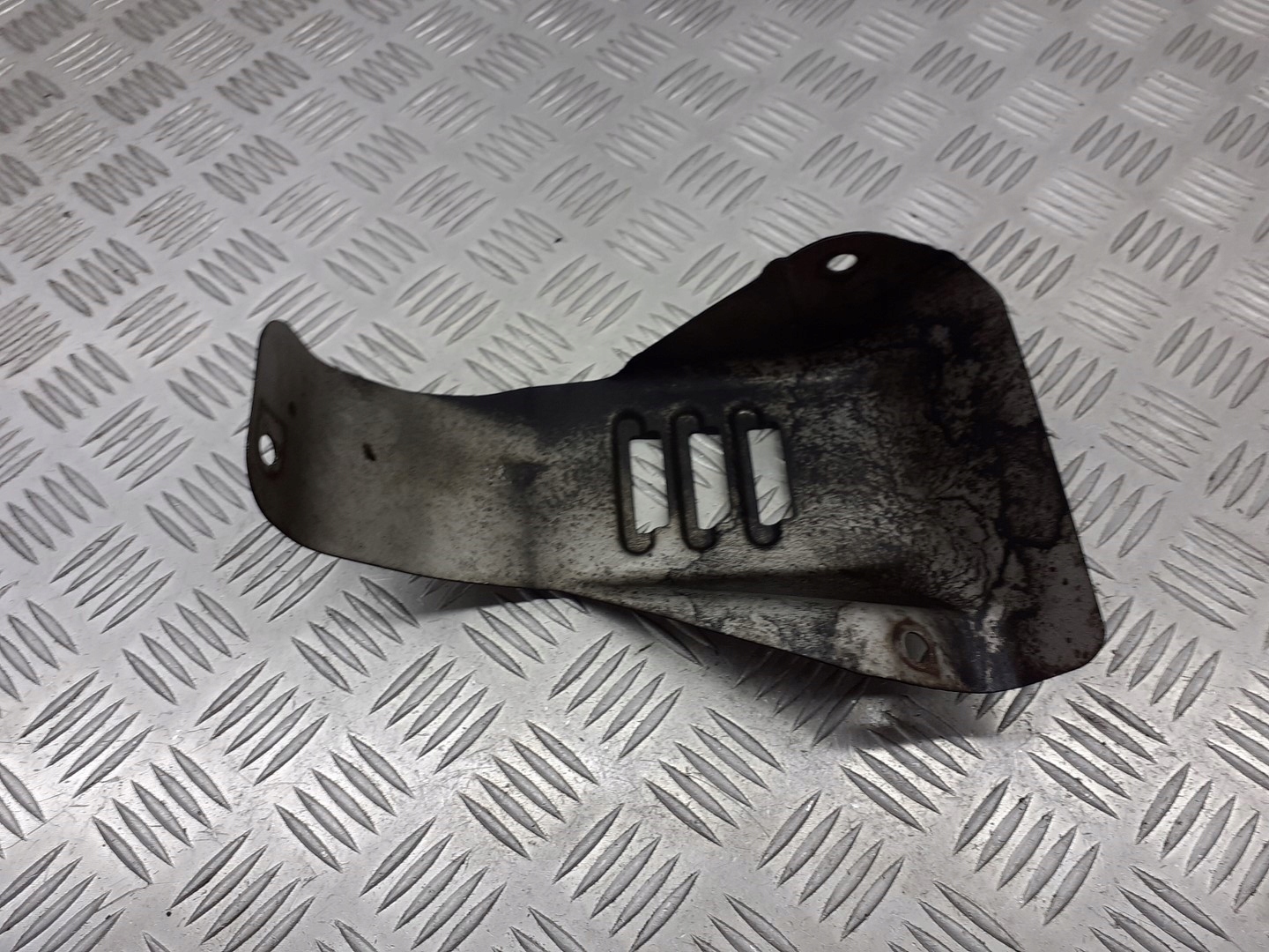 OSŁONA TERMICZNA TOYOTA AVENSIS T25 2.0 D4D Producent części Toyota OE