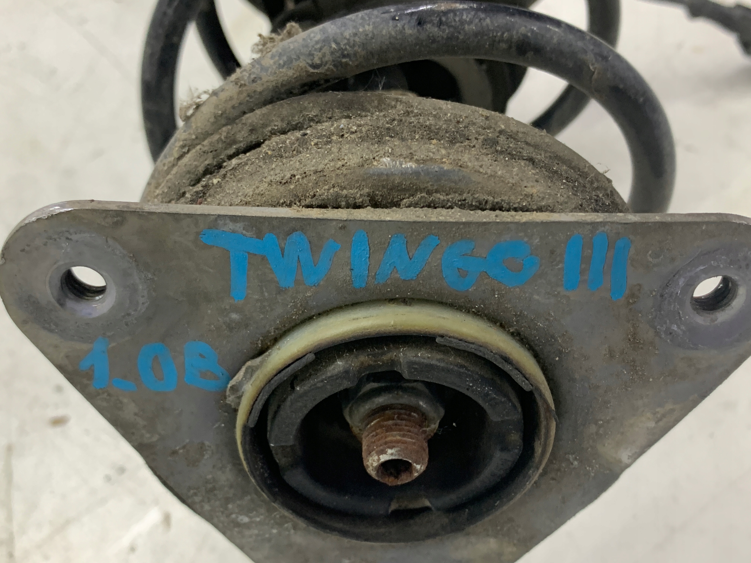 McPherson swing right front RENAULT TWINGO III (14-18) 1.0 SCE