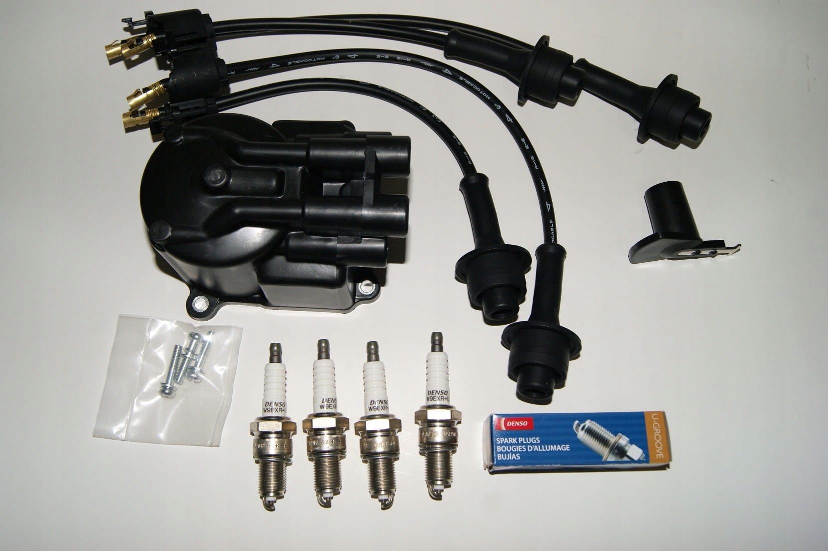 00116632 00116157 - КУПОЛ ПРОВОДА ПАЛЕЦ СВЕЧИ ЗАЖИГАНИЯ TOYOTA 4Y