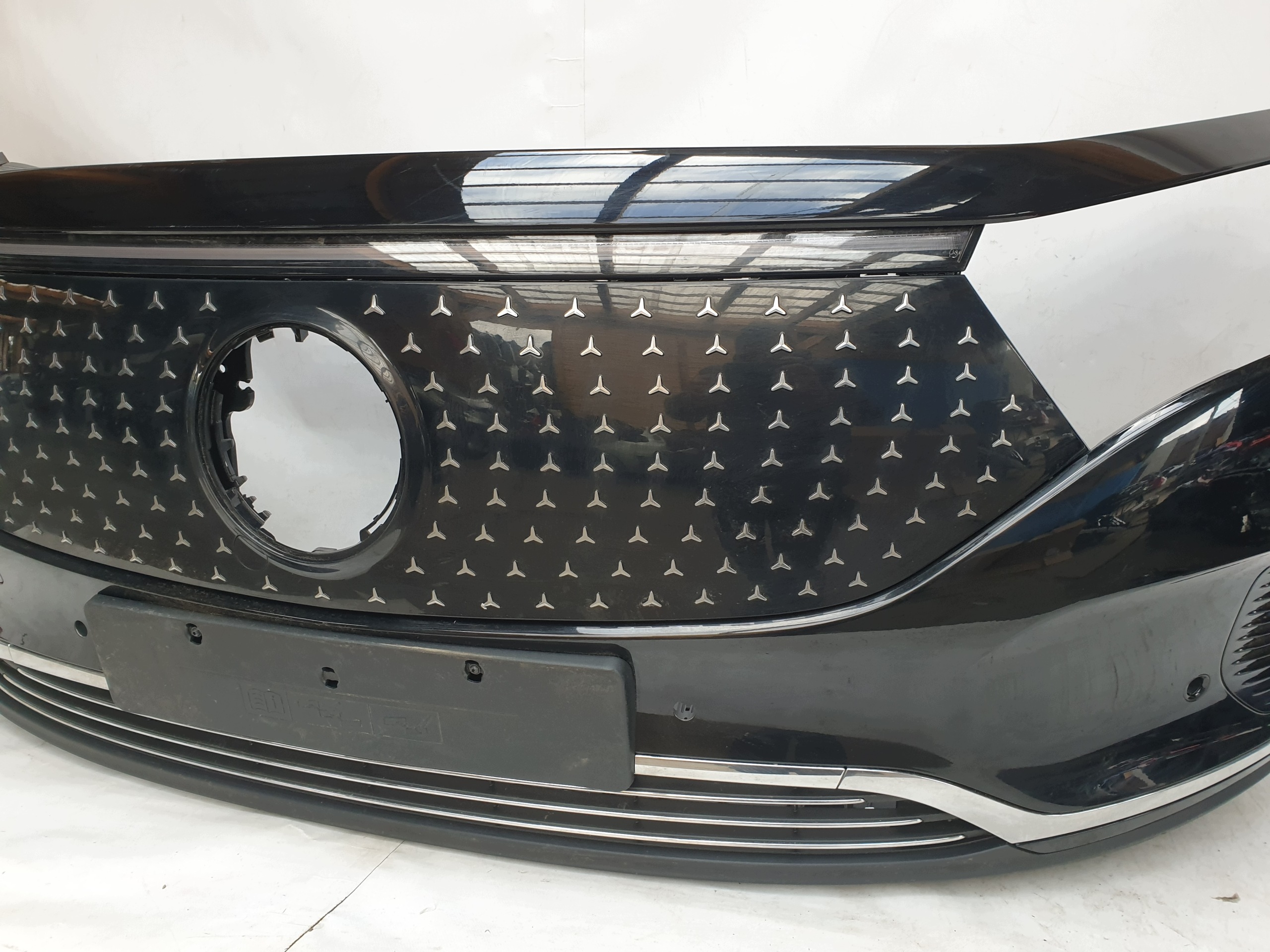 MERCEDES EQA W243 LIFT 23- bumper front front PDC A2438850001