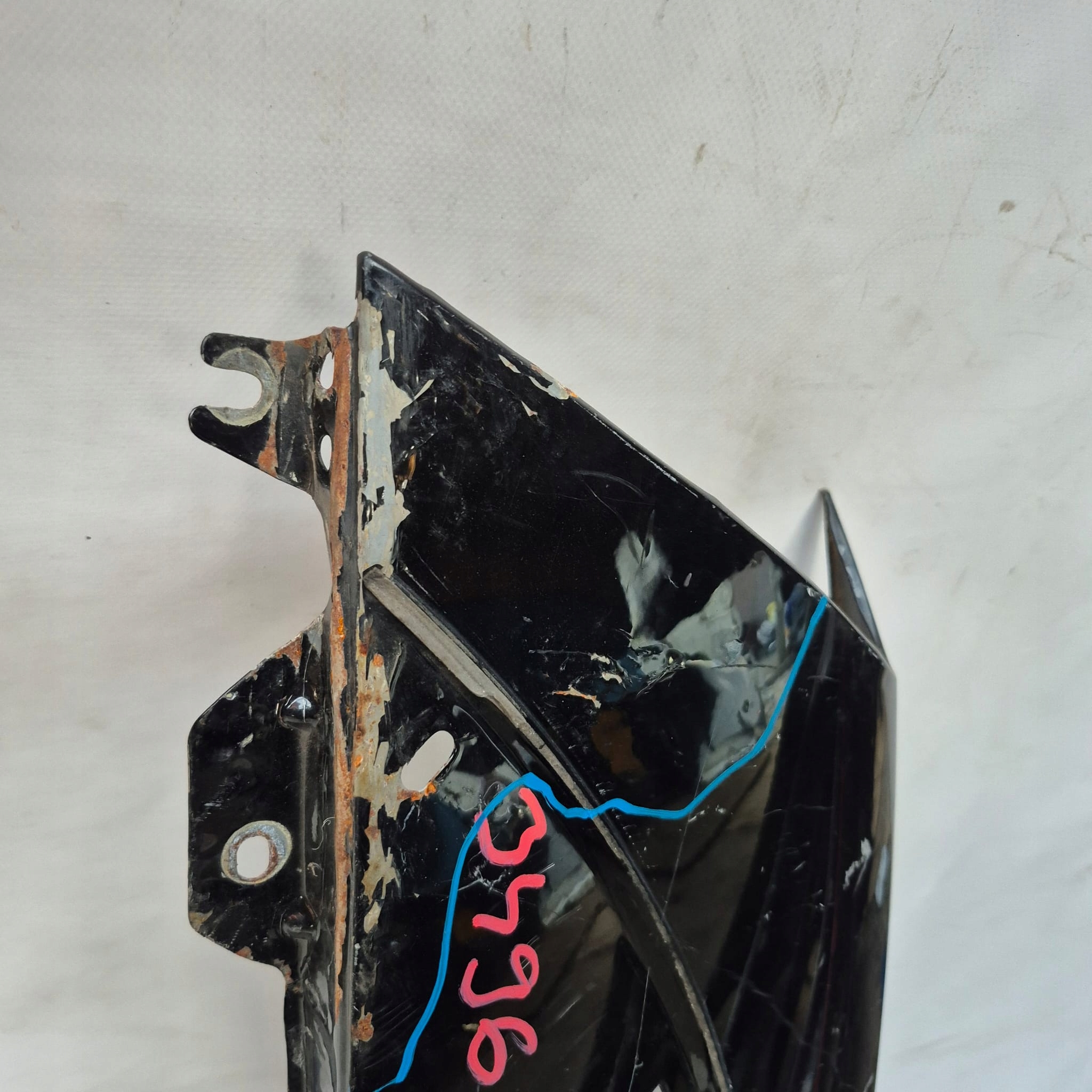 KIA SORENTO and 02-08r. -> fender left front front