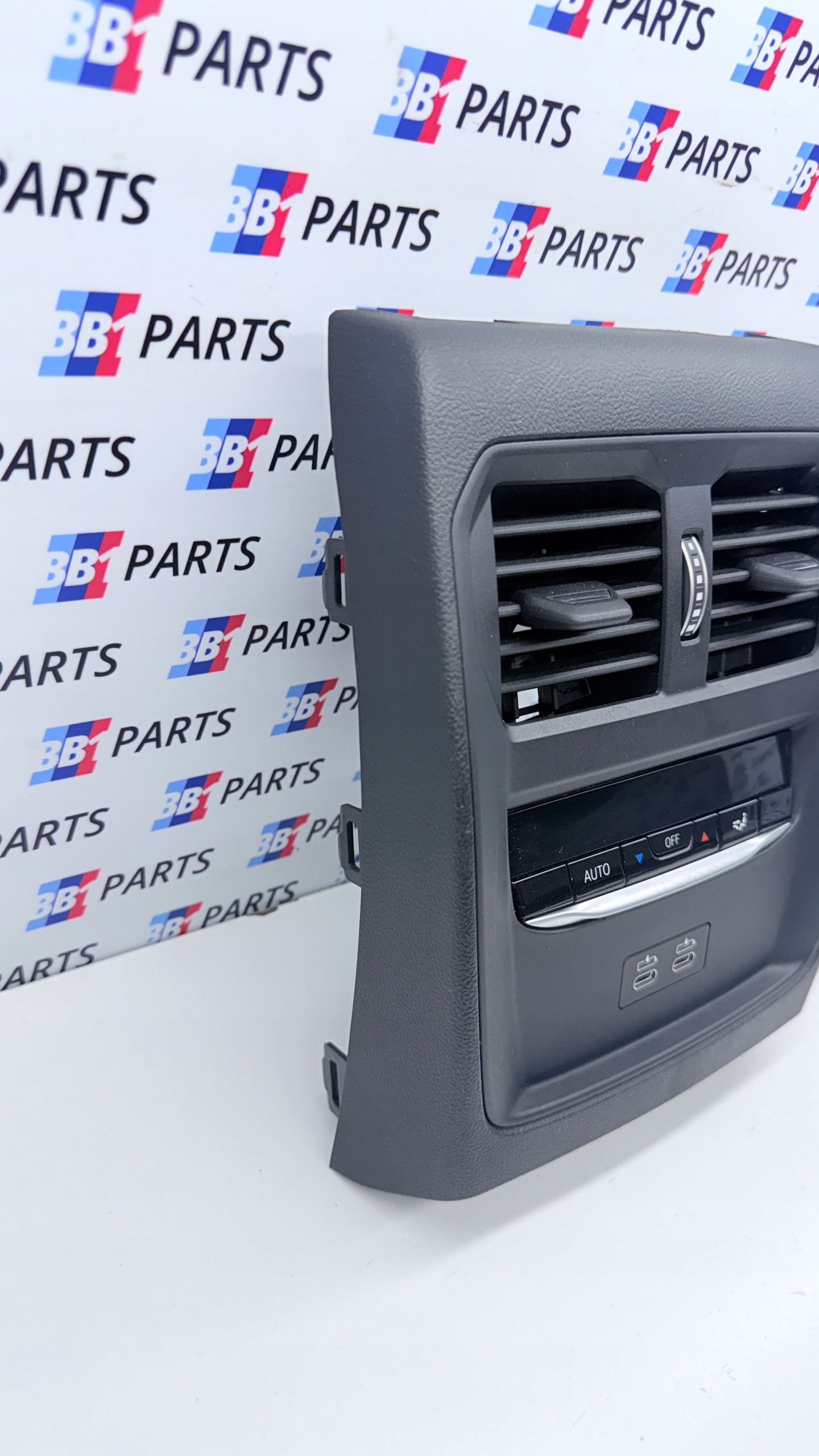 BMW G21 G20 PANEL rács szellőző klíma hátsó hátso USB C szép