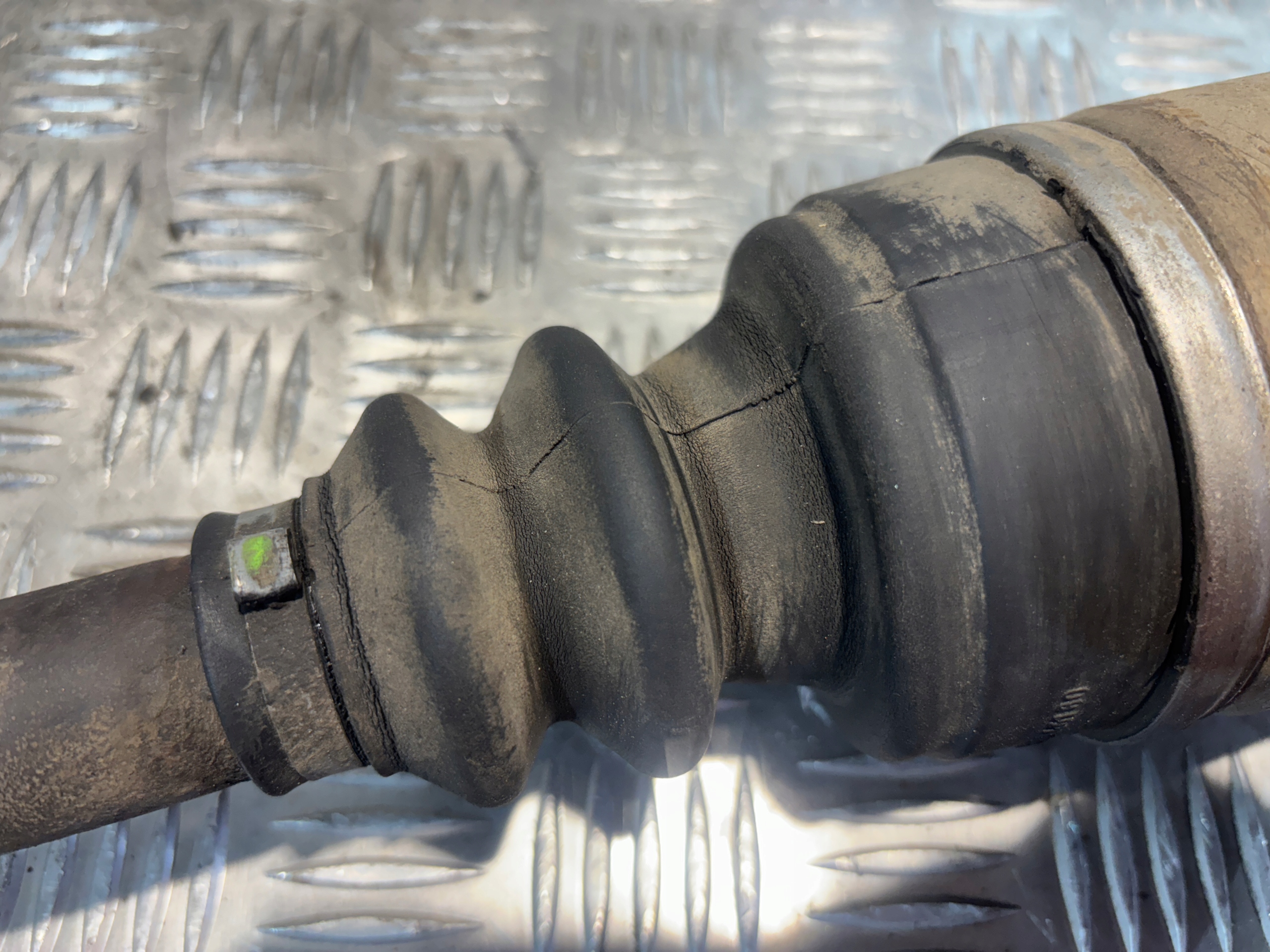 semi-axis left Citroen Jumpy and 2,0 HDI