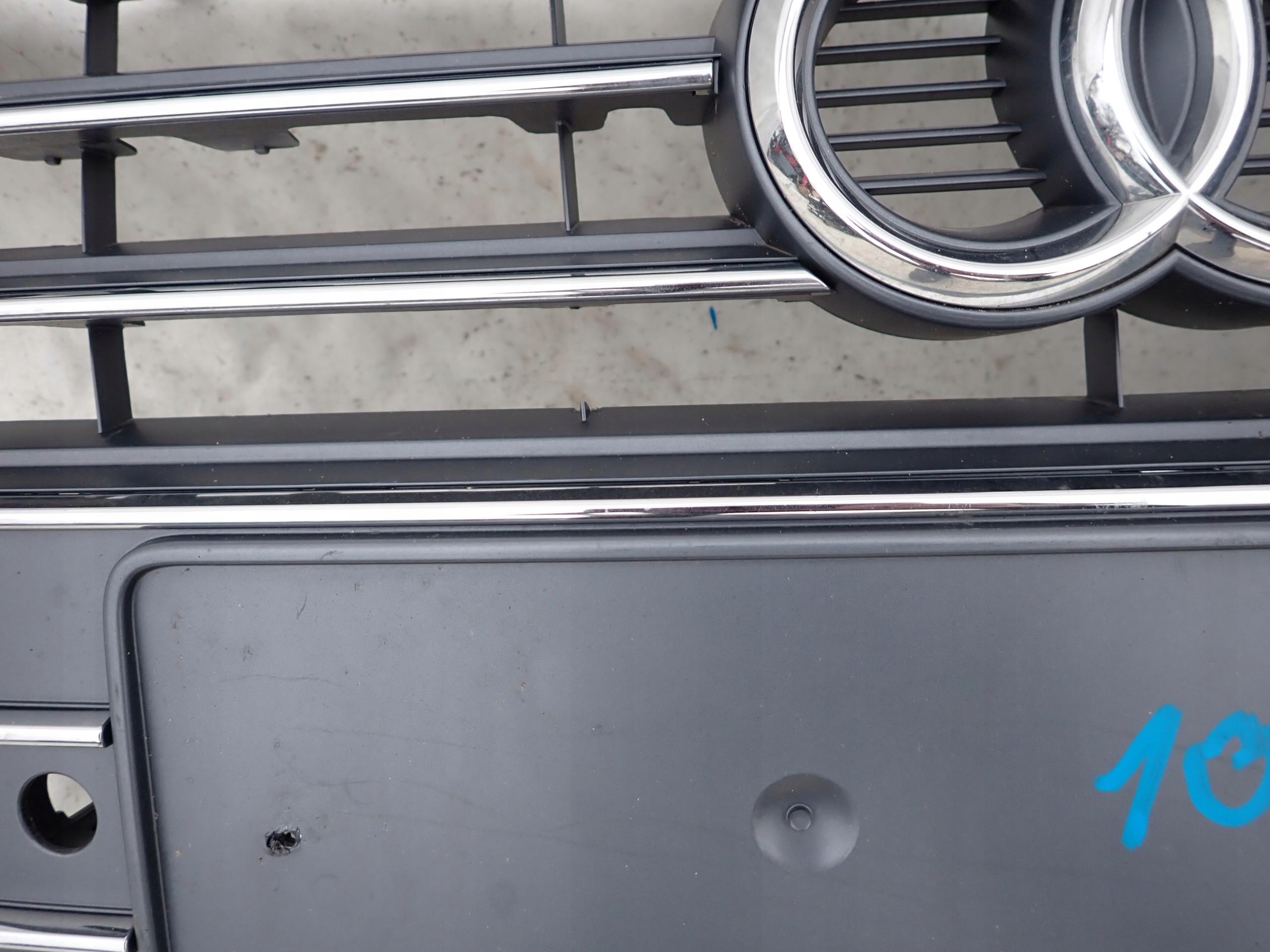 AUDI A4 B9 8W S-LINE 15-19 Grill Grill