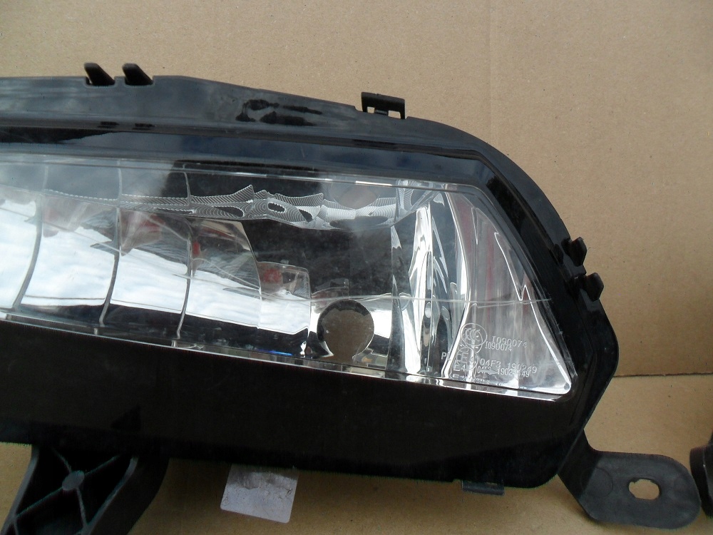 Opel 2017 2018 2019 komplet halogenów Producent części 1A First Automotive