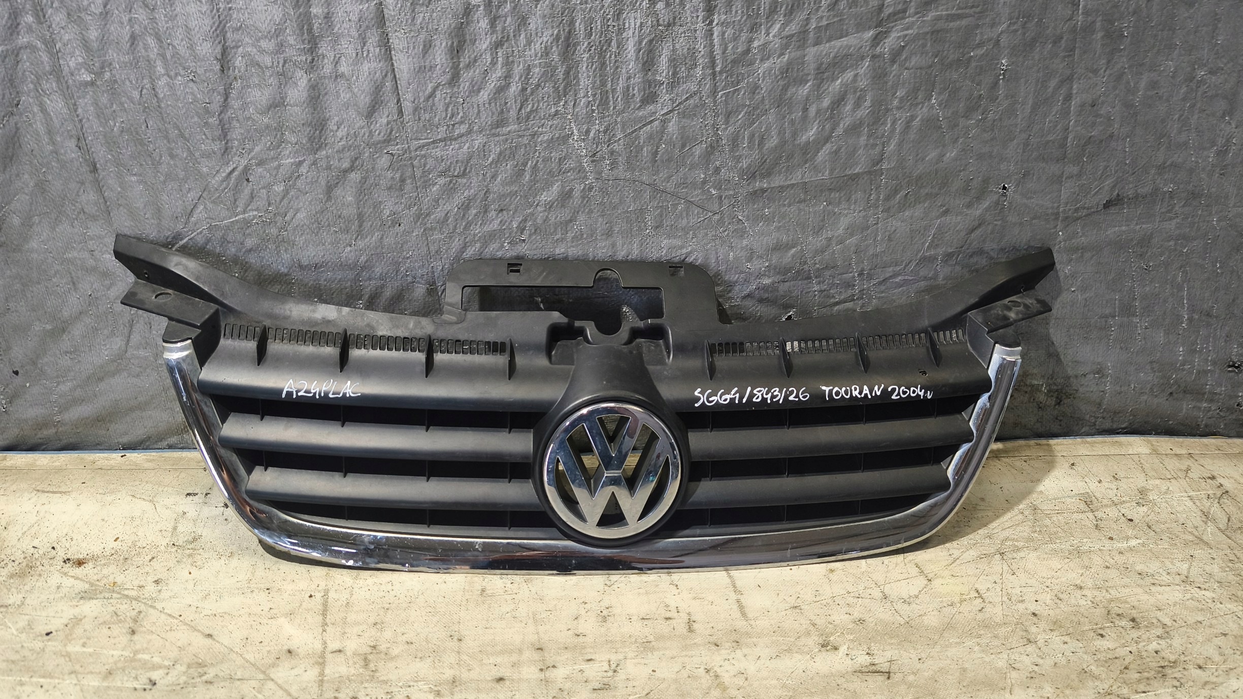 Griglia GRIGLIA VW TOURAN e 2004r