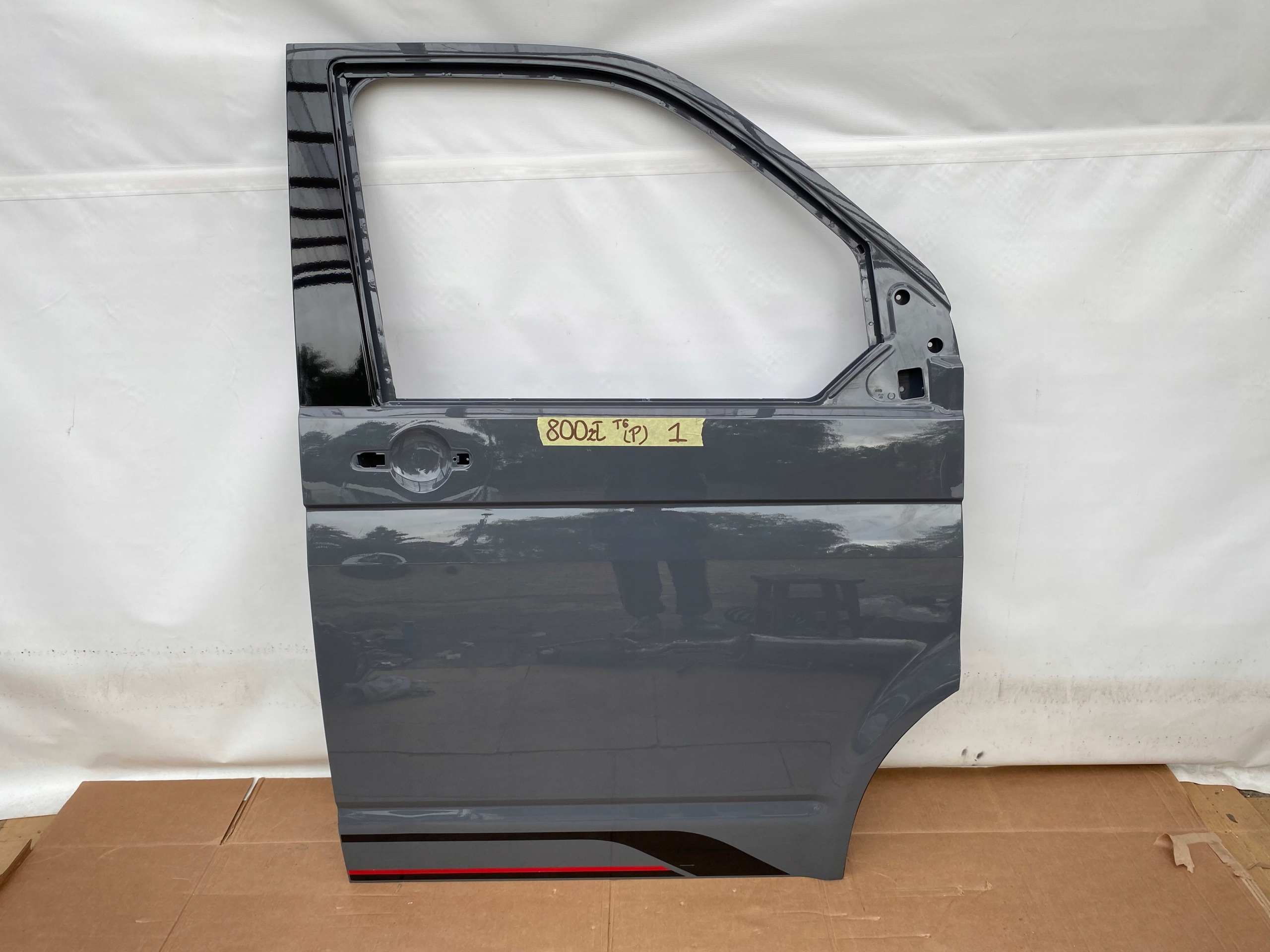 VW T6 TRANSPORTER MULTIVAN 15- door front right graphitic ORYGINALNE