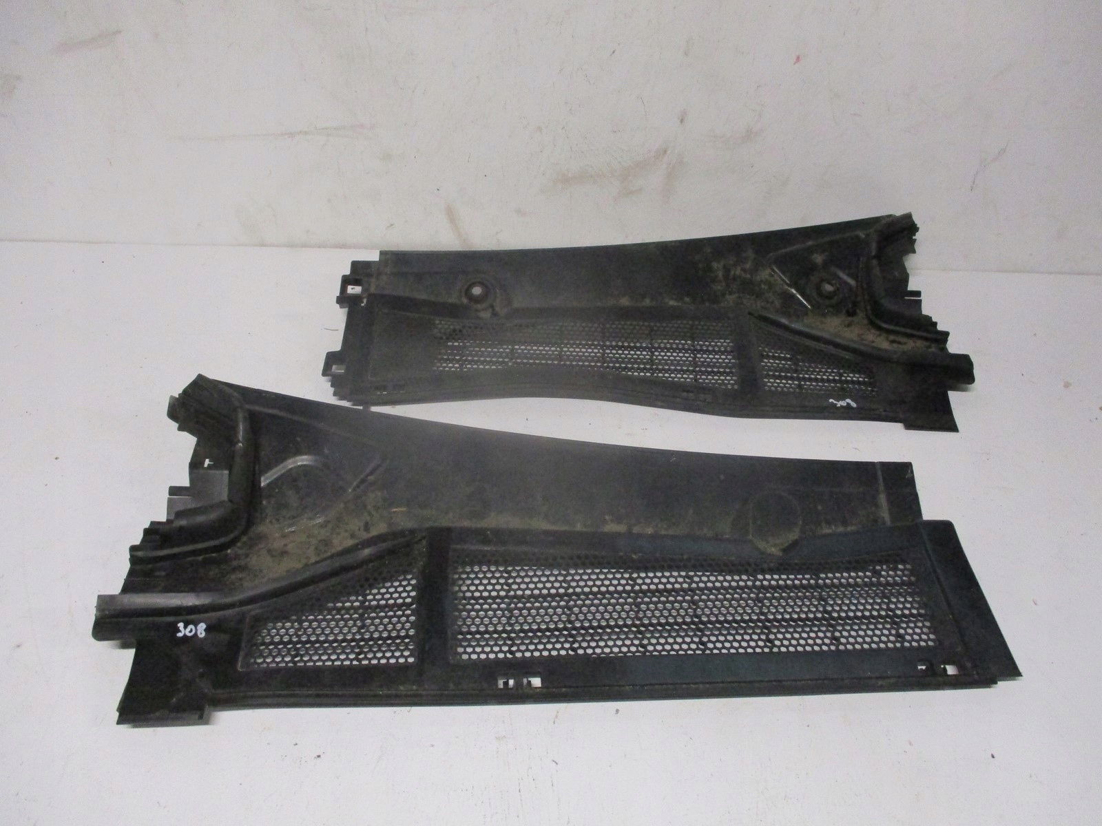 PODSZYBIE PEUGEOT 308 III T10 9831551280 9830565680