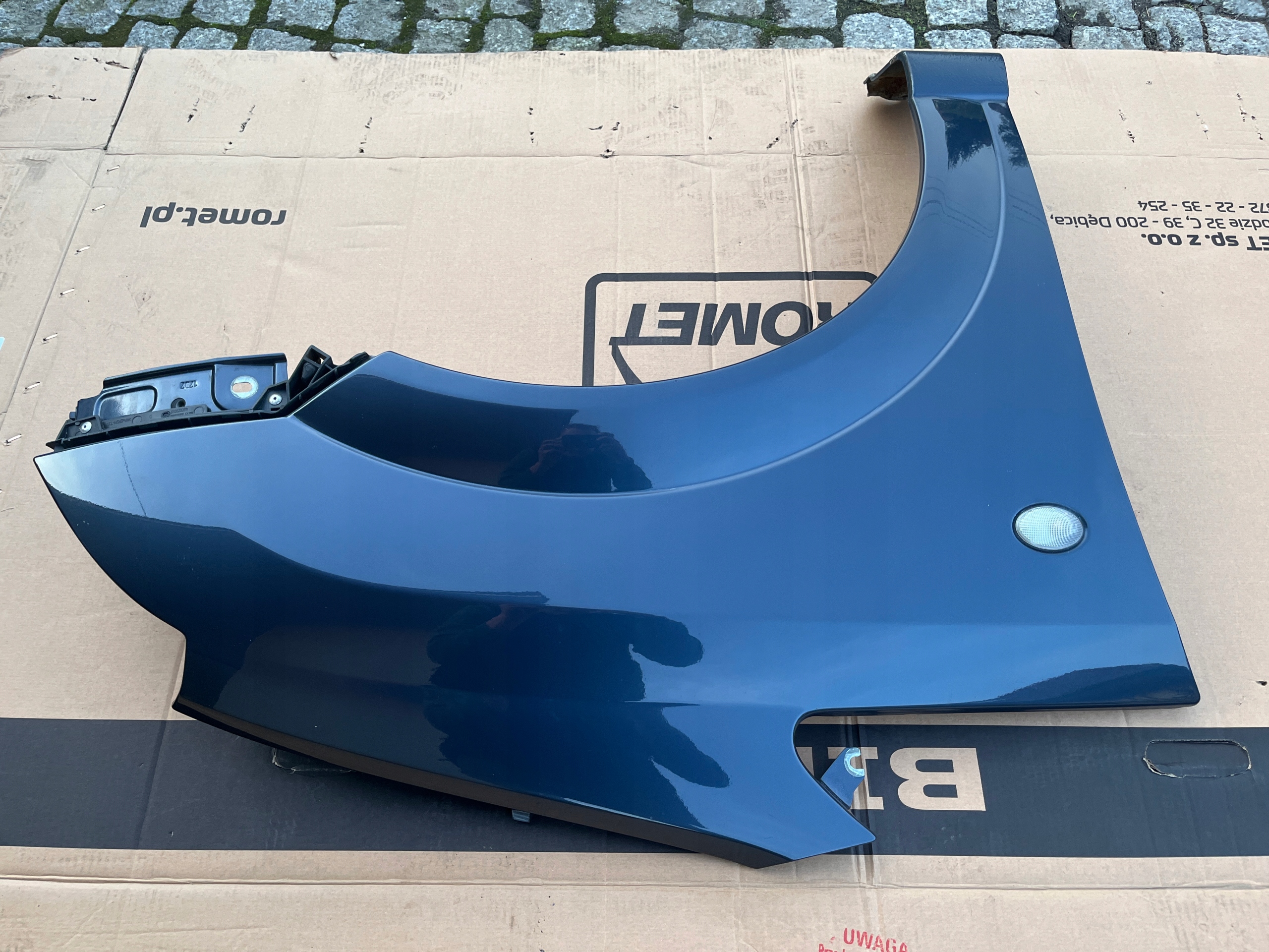 fender right front Opel MERIVA A Z168 03-10r.