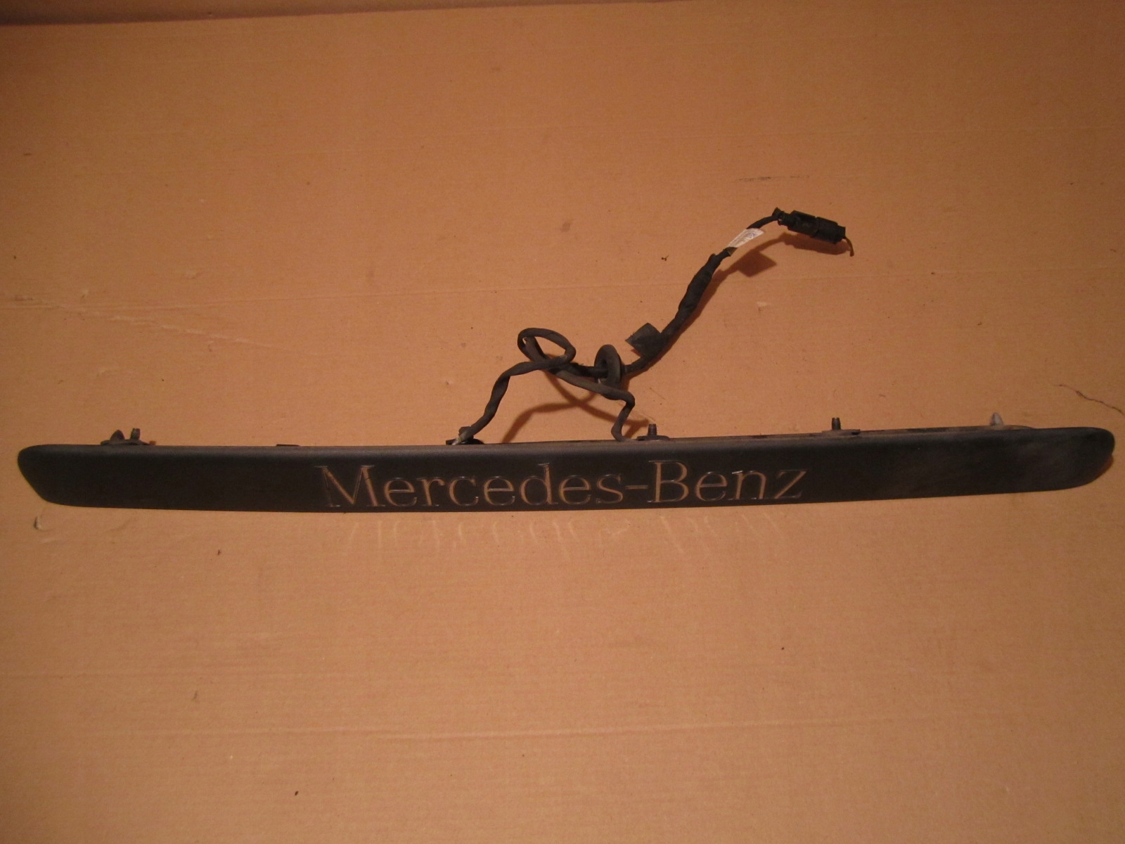 MERCEDES VITO W639 BLENDA номерной знак REJ