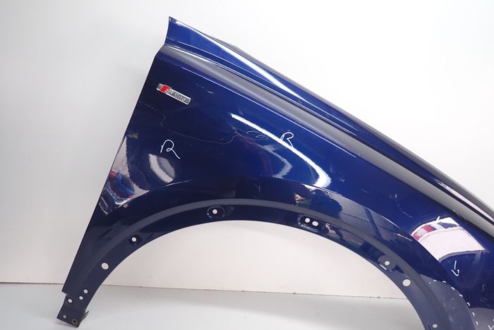 AUDI Q3 II 83A 18- fender right front front