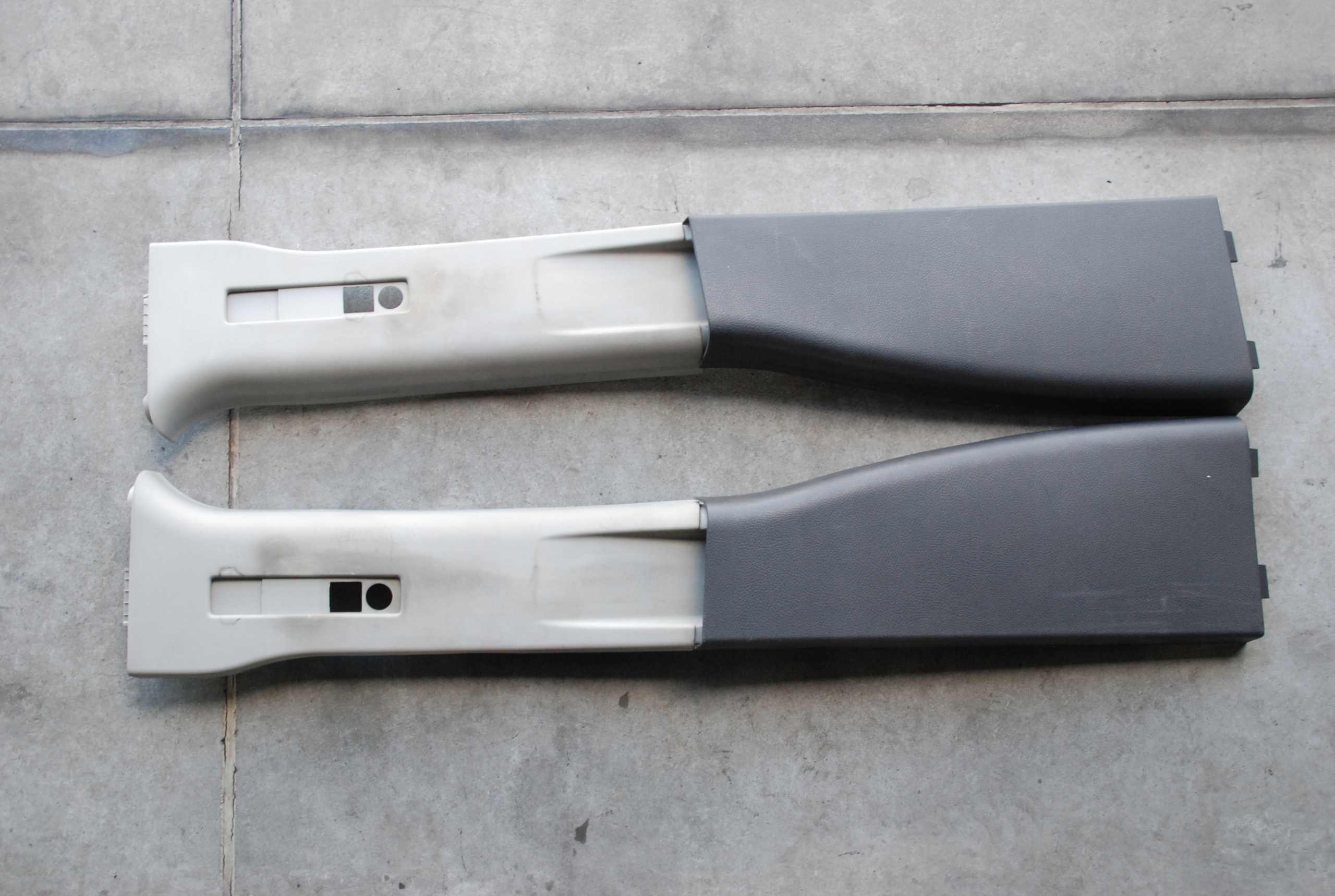 OSŁONA SŁUPKA L / P FORD TRANSIT CUSTOM Producent części Ford OE