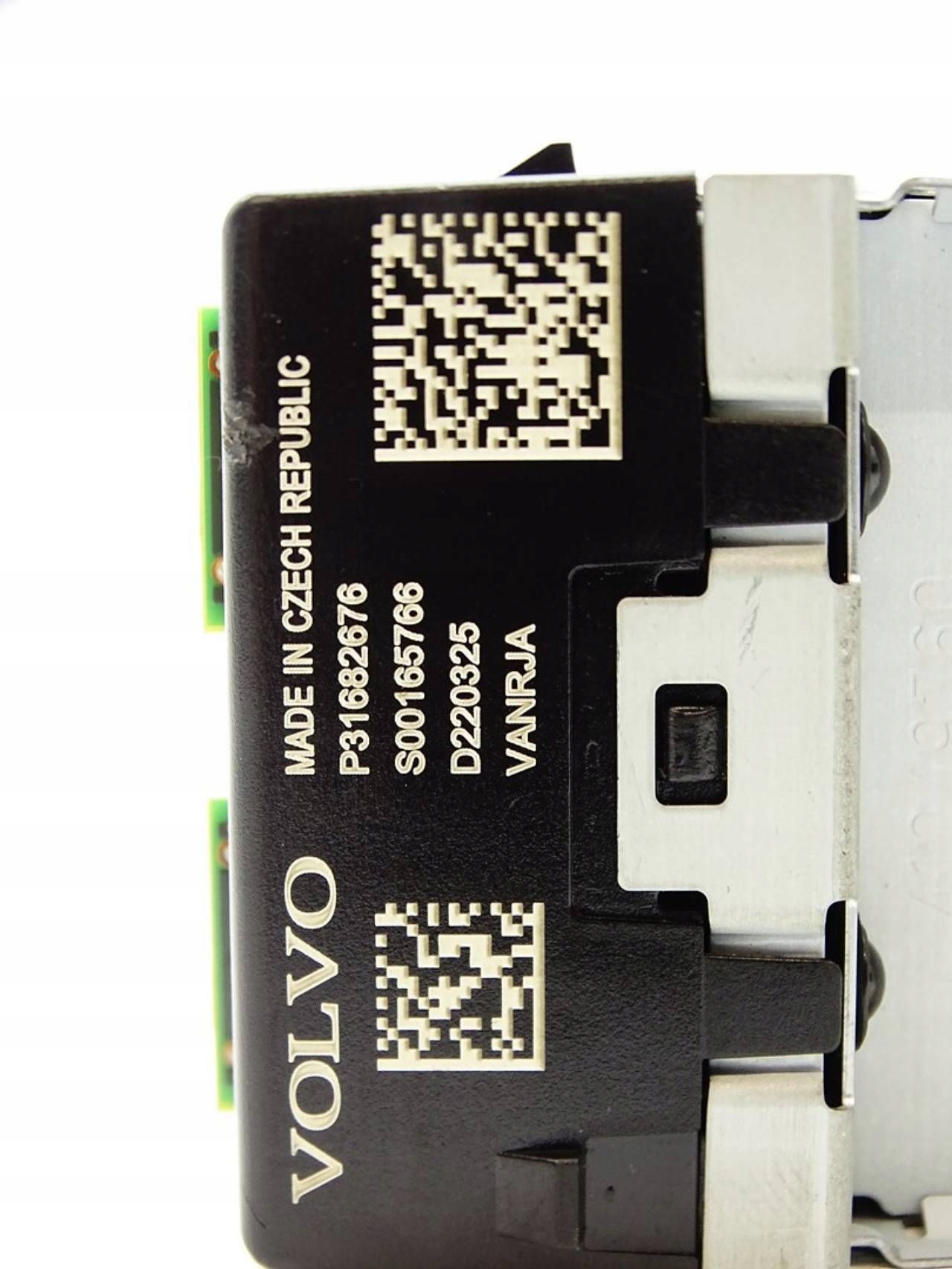 PANEL PORT ZLACZE adapter USB C VOLVO XC40 XC60 31682676