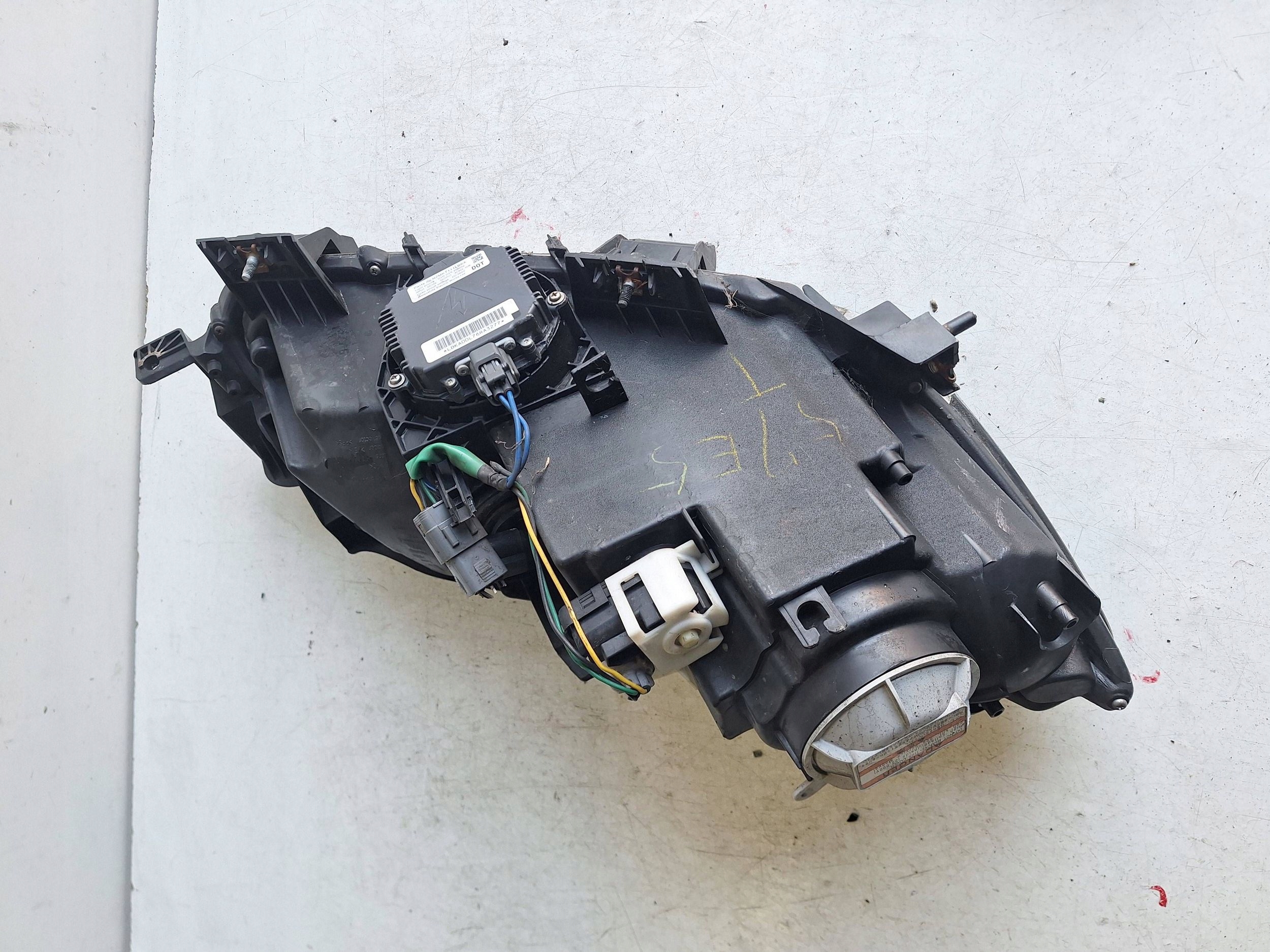 MAZDA CX-7 06-14 light left XENON UK-ANGLIK