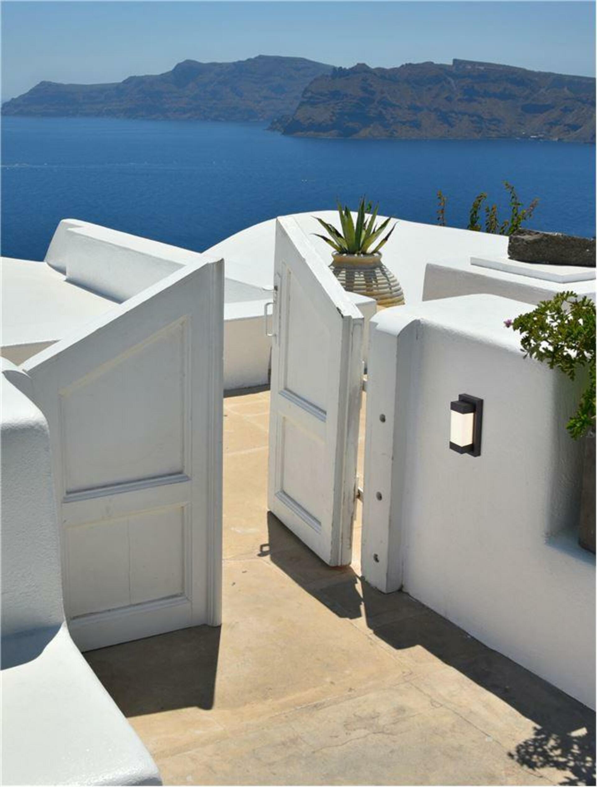 Nova Luce vonkajšie nástenné svietidlo Leto čierny hliník akrylový difúzor Led