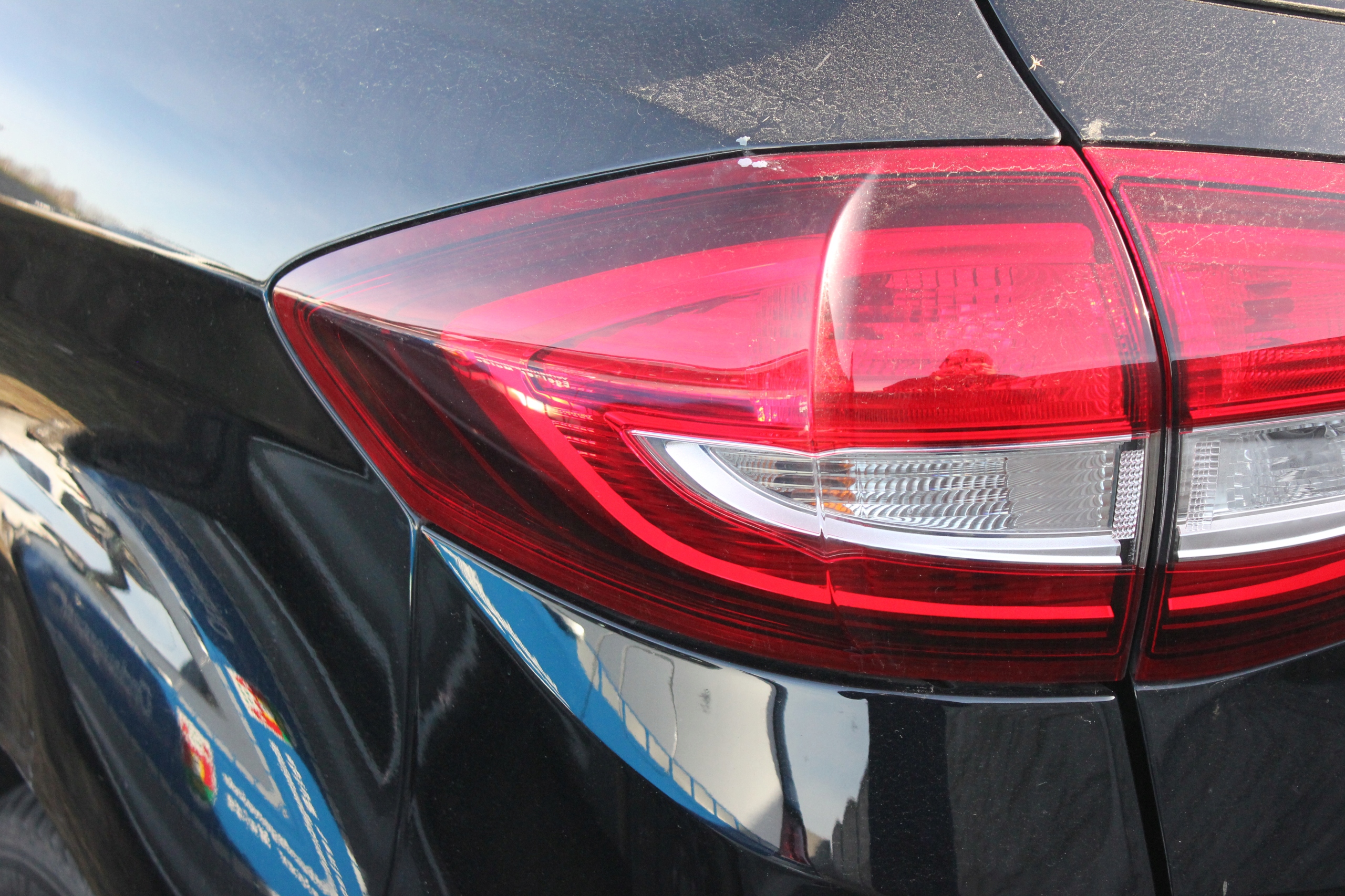 Ford C-Max II Lift Lampa lewa tył w błotnik