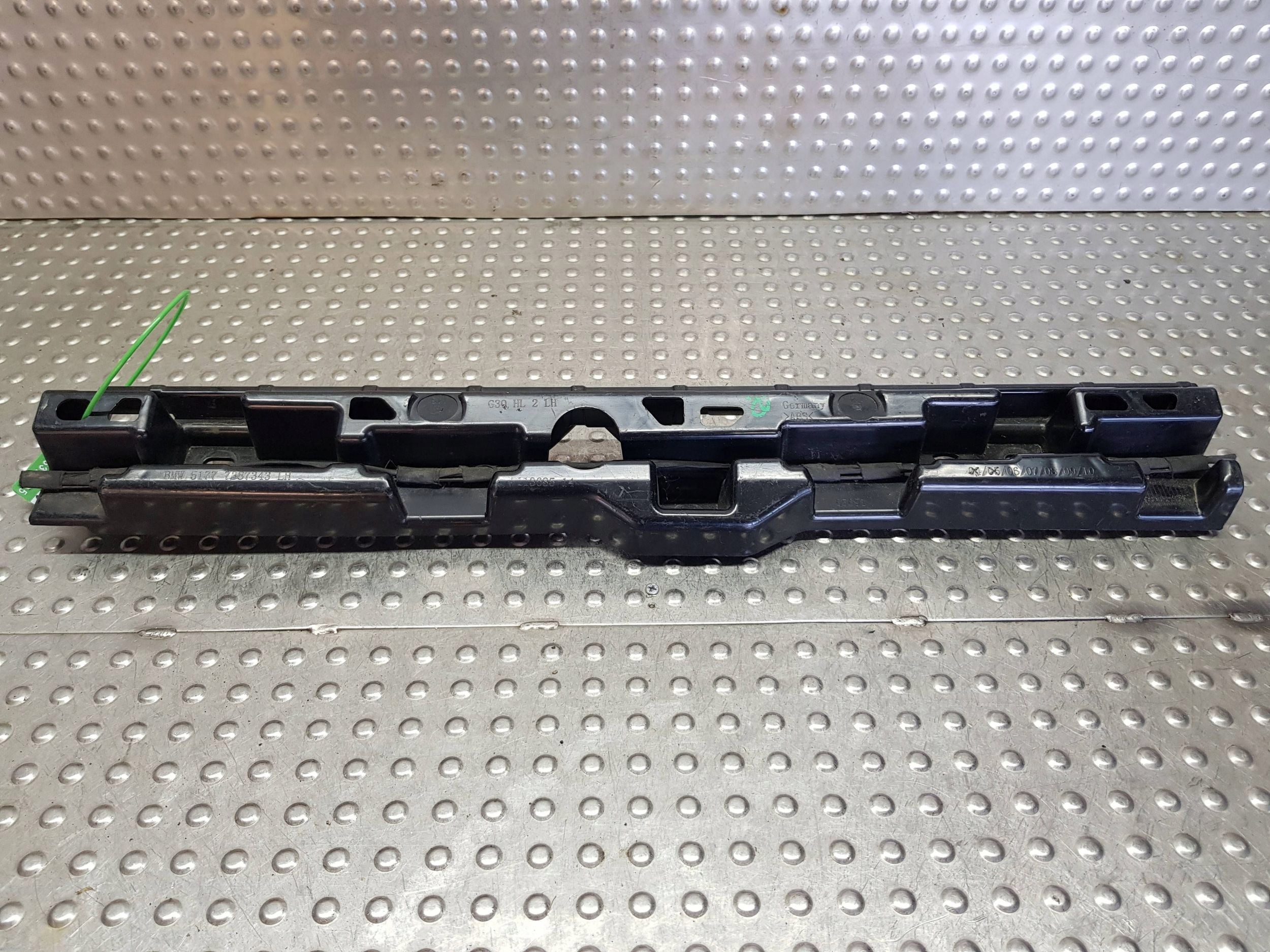 Support Support plaque Jupes Gauche 7387343 BMW 5 G30 G31