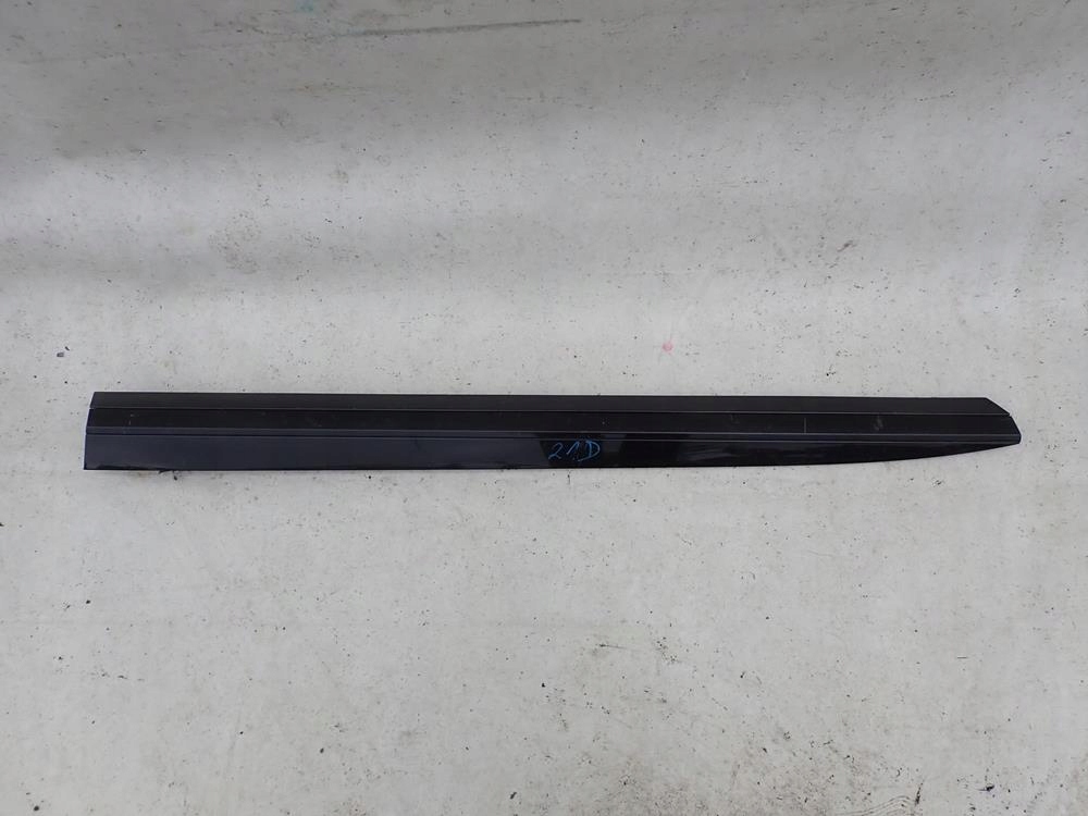 3G8854879A - VW ARTEON 17 - > МОЛДИНГ ДВЕРІ ЛІВИЙ ПЕРЕДНІЙ