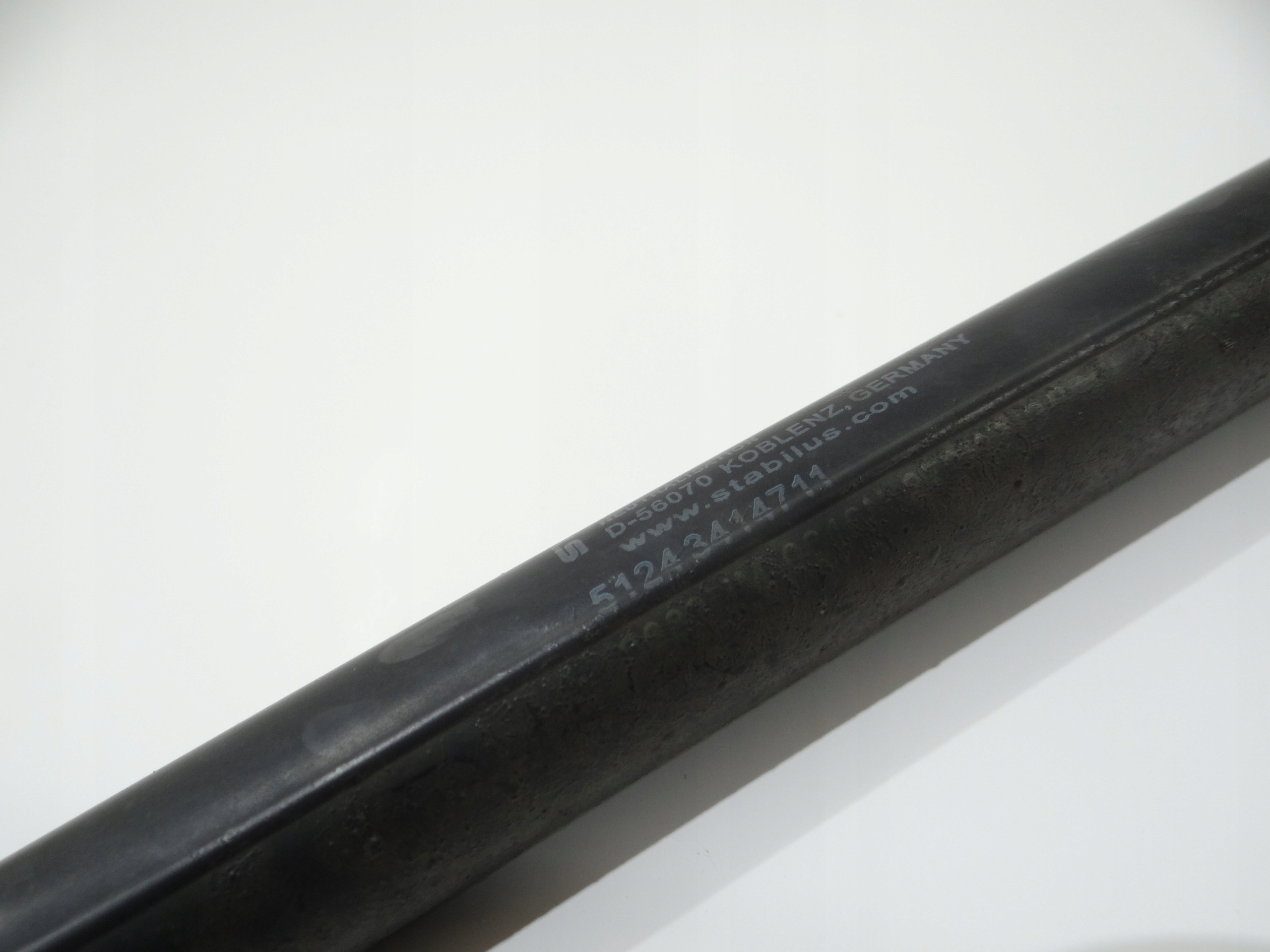 damper telescope bonnet boot rear part BMW X3 E83 3414711