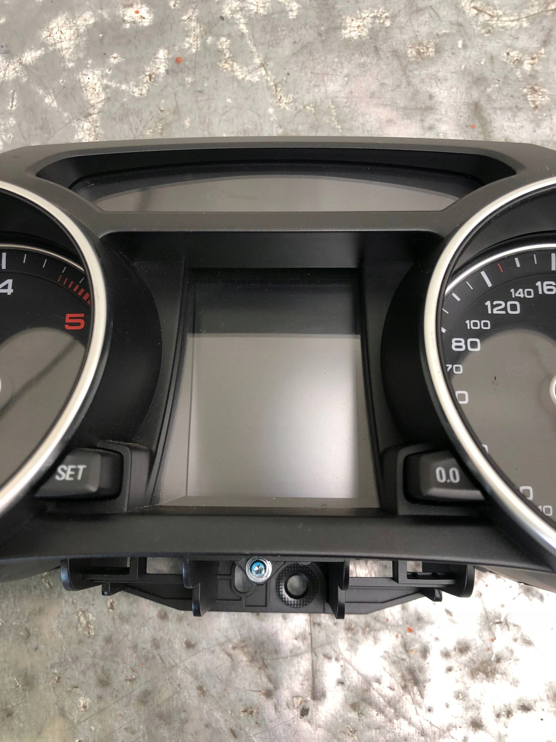 dials dials AUDI A4 B8 LIFT A5 8T0920930D EUROPA