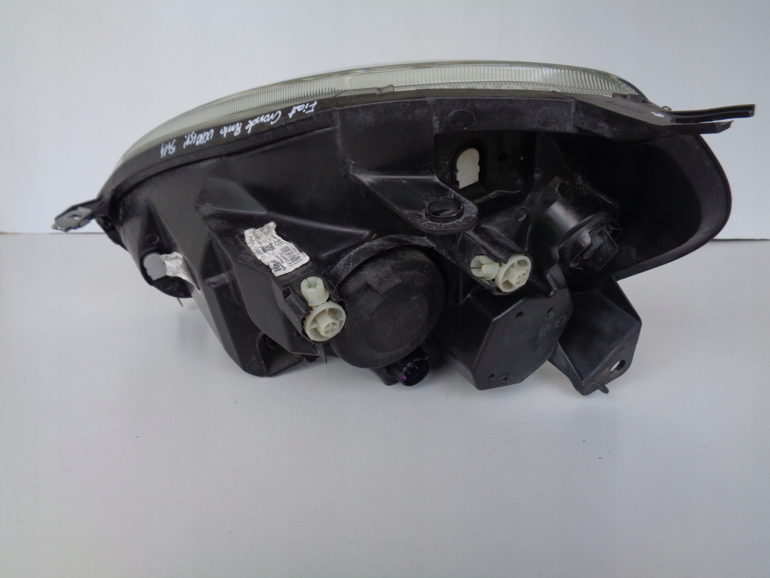 light right REFLEKTOR FIAT GRANDE PUNTO EVO 09