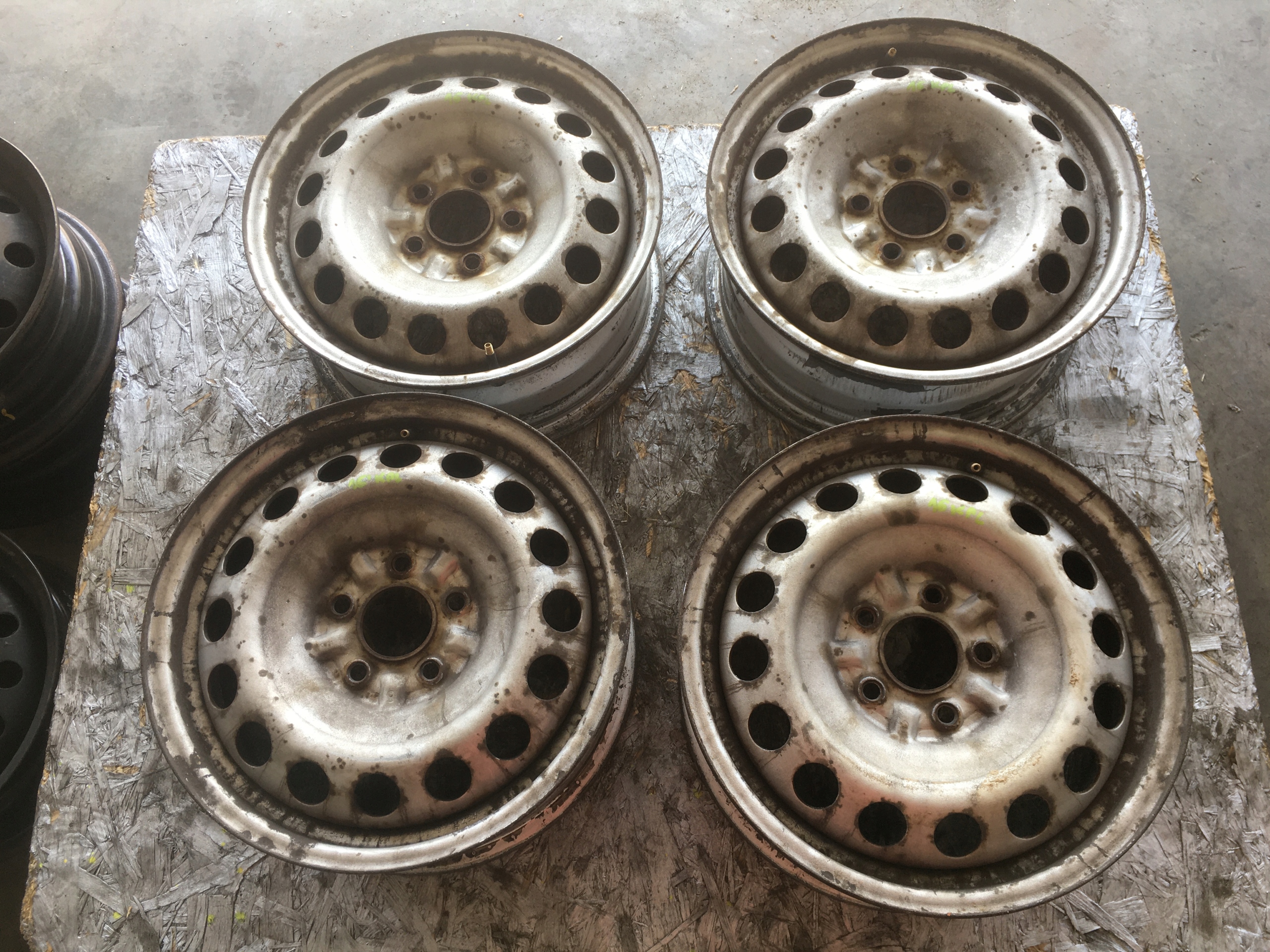 KIA HYUNDAI MAZDA FELGI STALOWE KOMPLET 16" 5x114.3