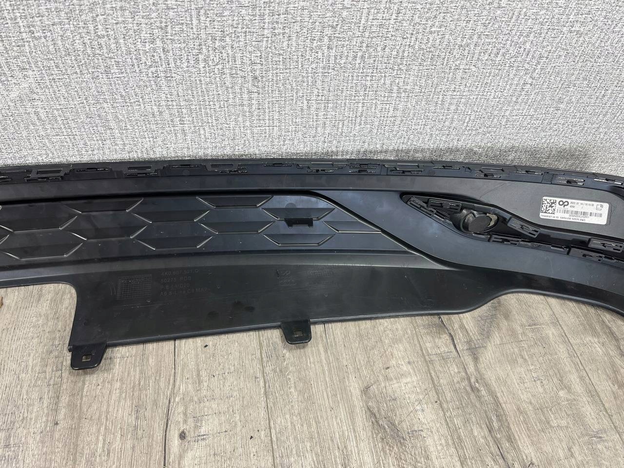 AUDI A6 C8 S-LINE LIFT 2023-> diffusore Paraurti posteriore 4K0807521Q