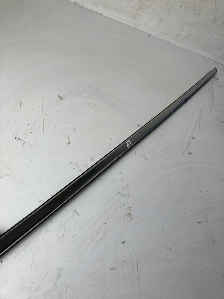 moulding dust door left front CITROEN C4 II B7 CHROM