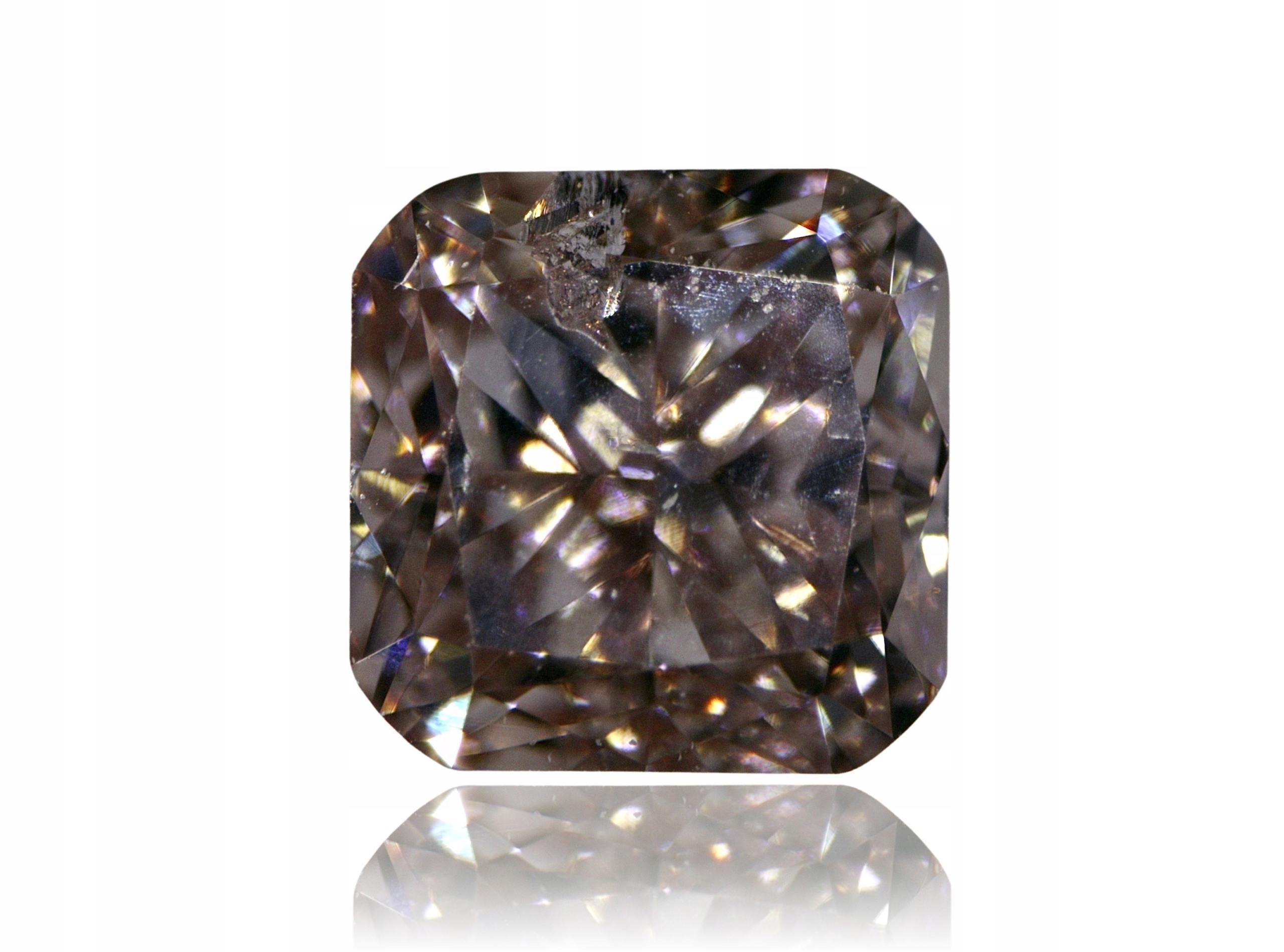 Přírodní Diamant 0.18ct Hnědý Cushion I1 eCertifikát Wbd