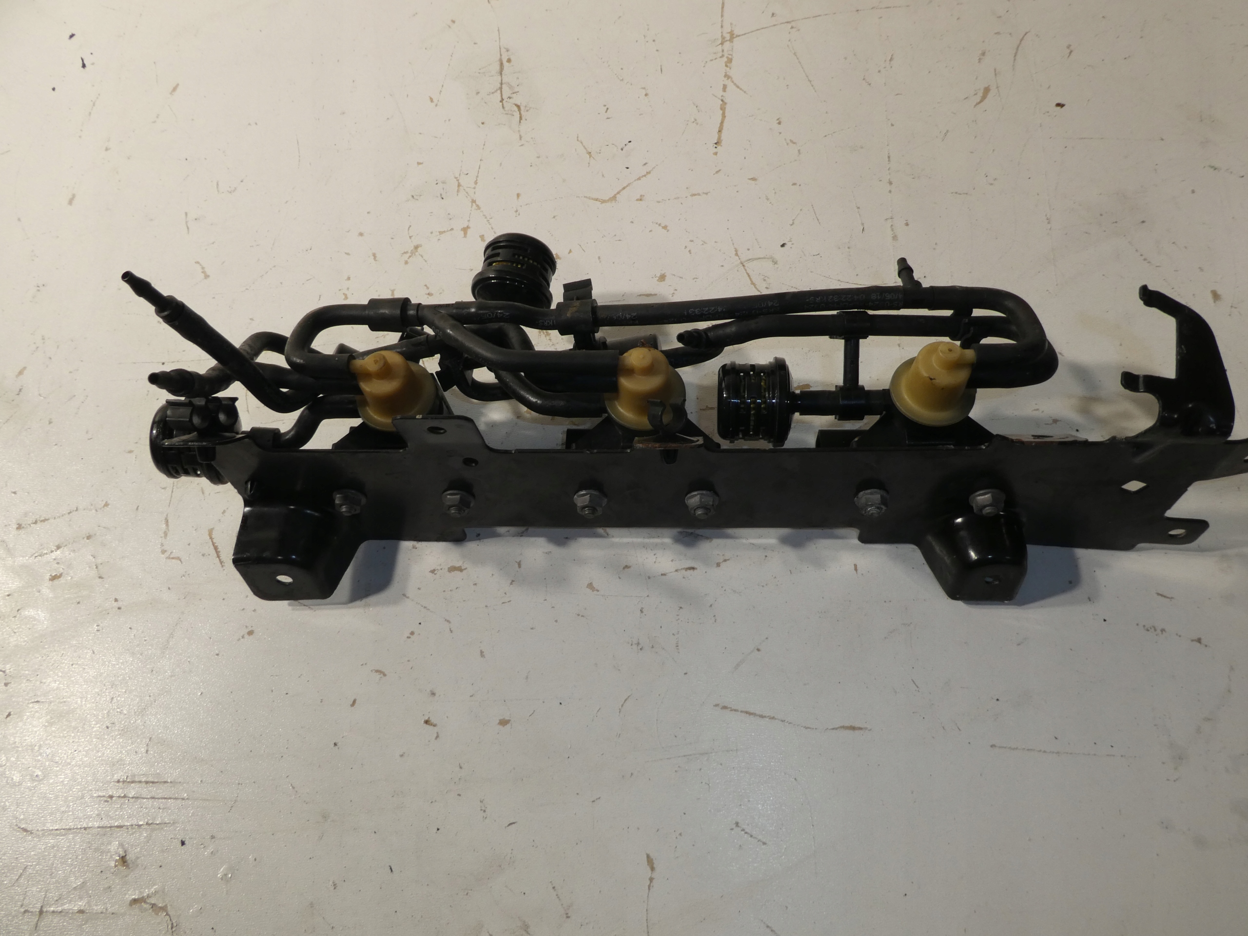 compression valve VW MULTIVAN T6 7E0129456AC