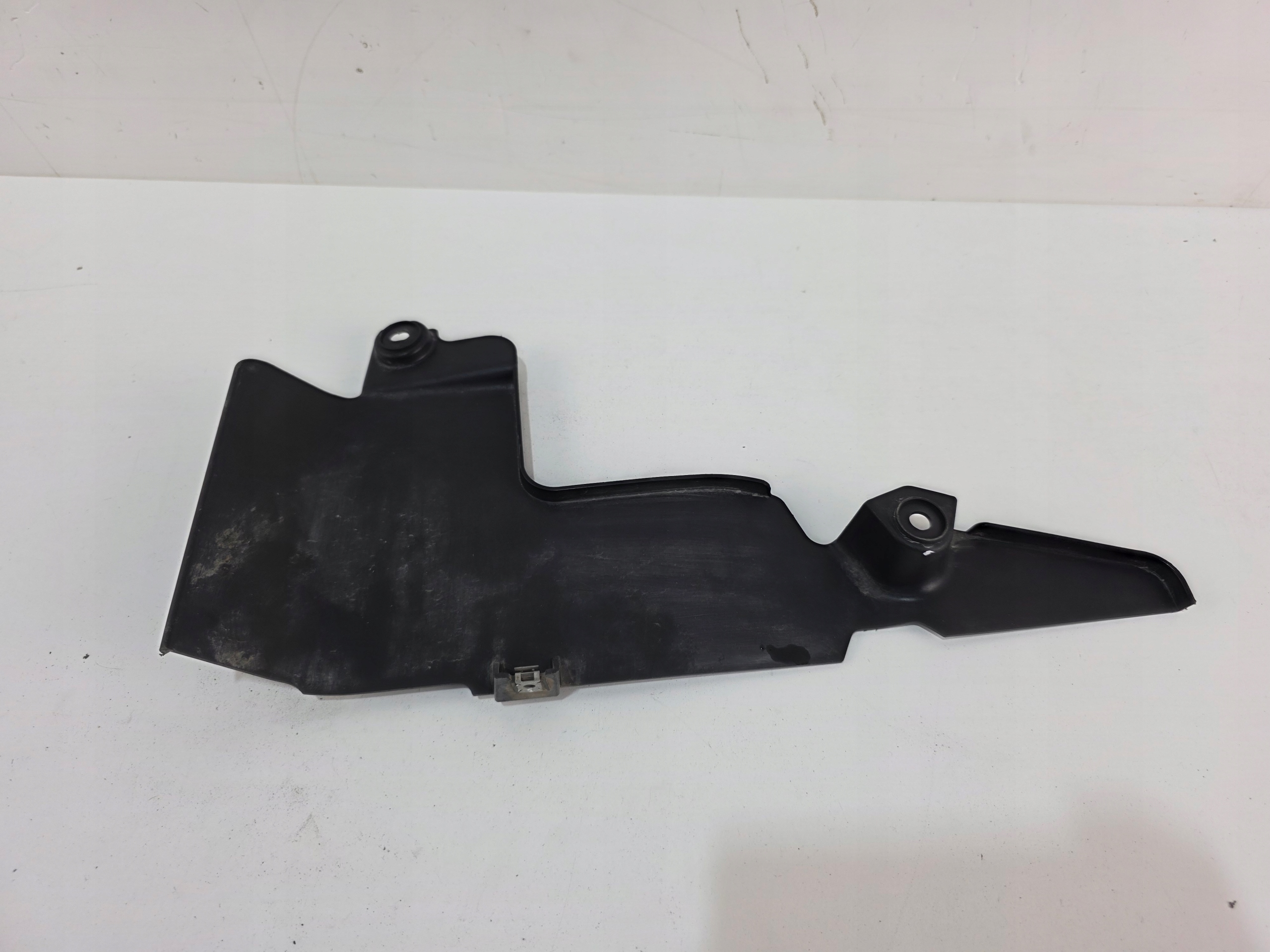 cover chassis SEAT ARONA 6F9 6F0825189B