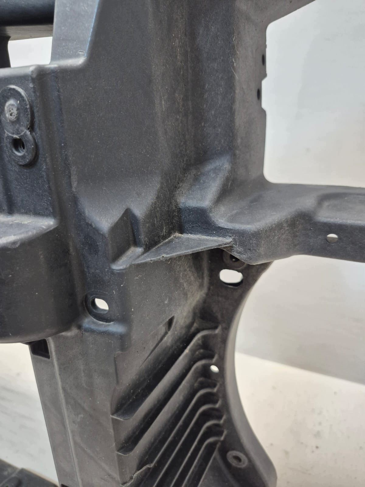 VW GOLF V 5 03-09 support panel for radiators pillar