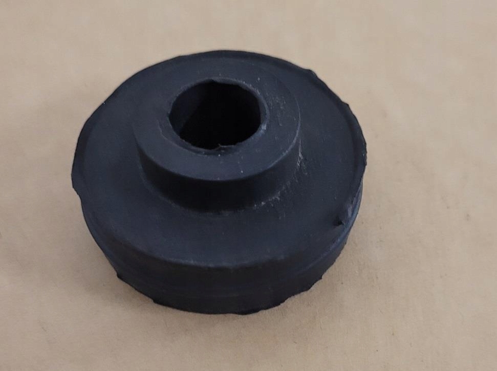 PODUSZKA ZAWIESZENIA SILNIKA DOLNA DAEWOO TICO