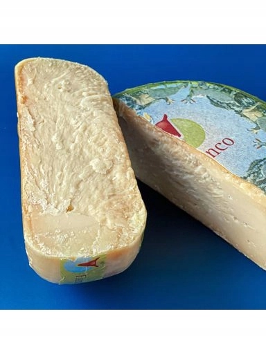Levně 2x Nizozemský kozí sýr Fianco Veccio Goatcheese Old 200 g