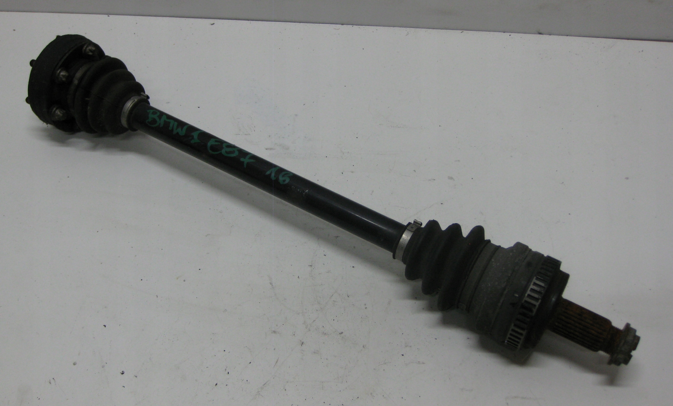BMW E87 08R semi-axis left rear part 7523959