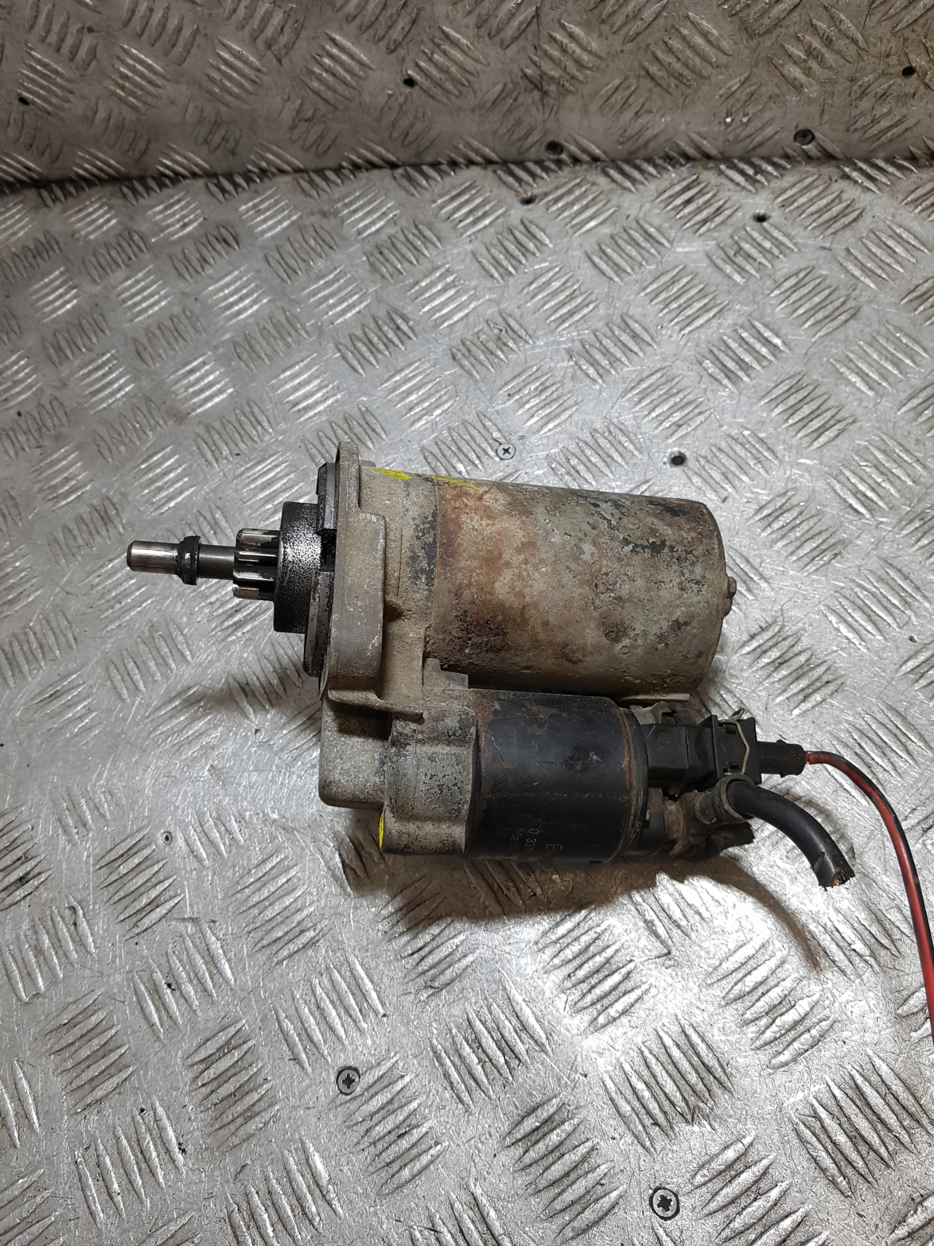 starter VOLKSWAGEN GOLF 3 0001107020 1.4 B
